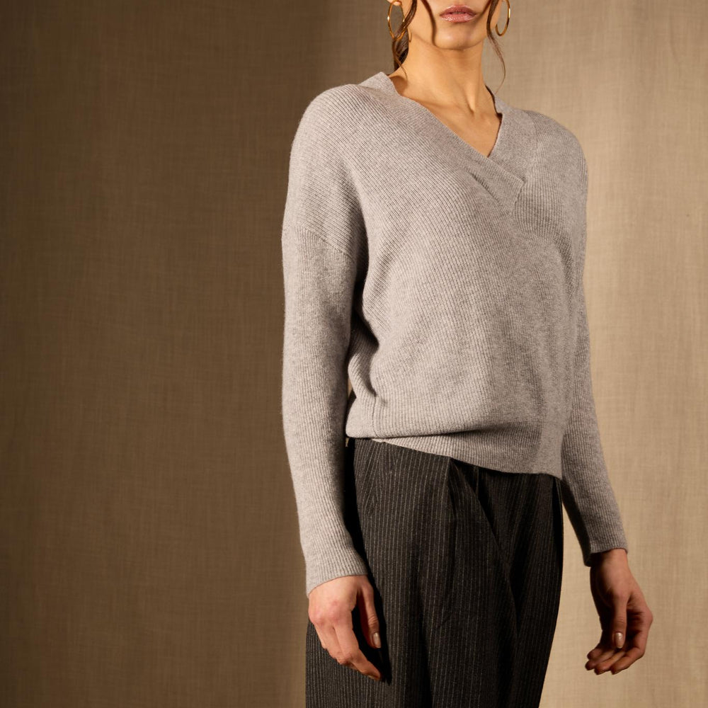 GRAINNE pull col v croisé gris souris chiné 100% cachemire