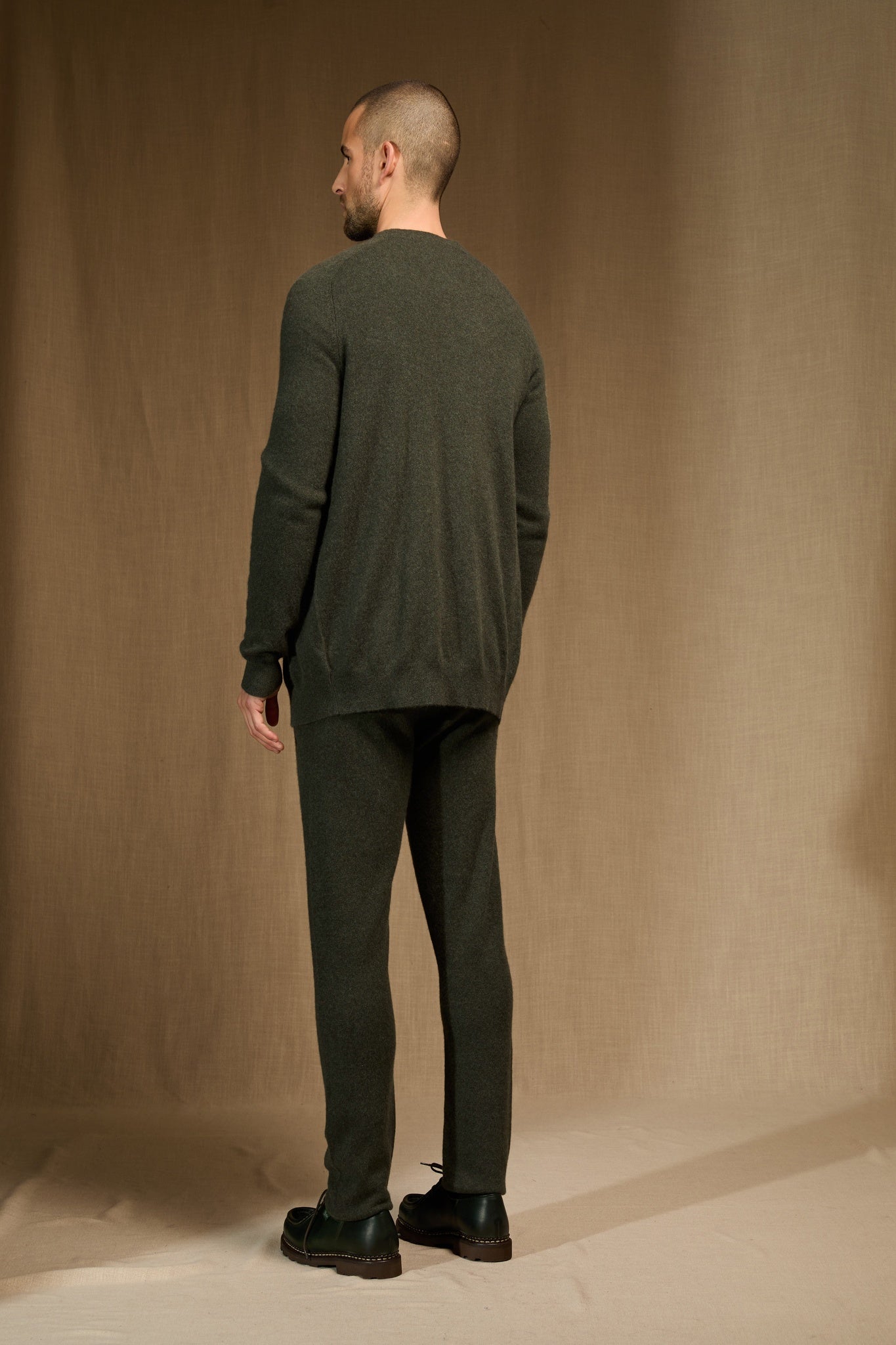 hayfield cardigan col v kaki chiné 100% cachemire