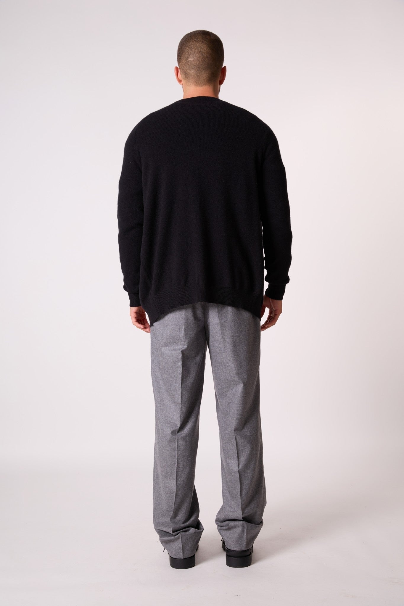 hayfield cardigan col v noir 100% cachemire