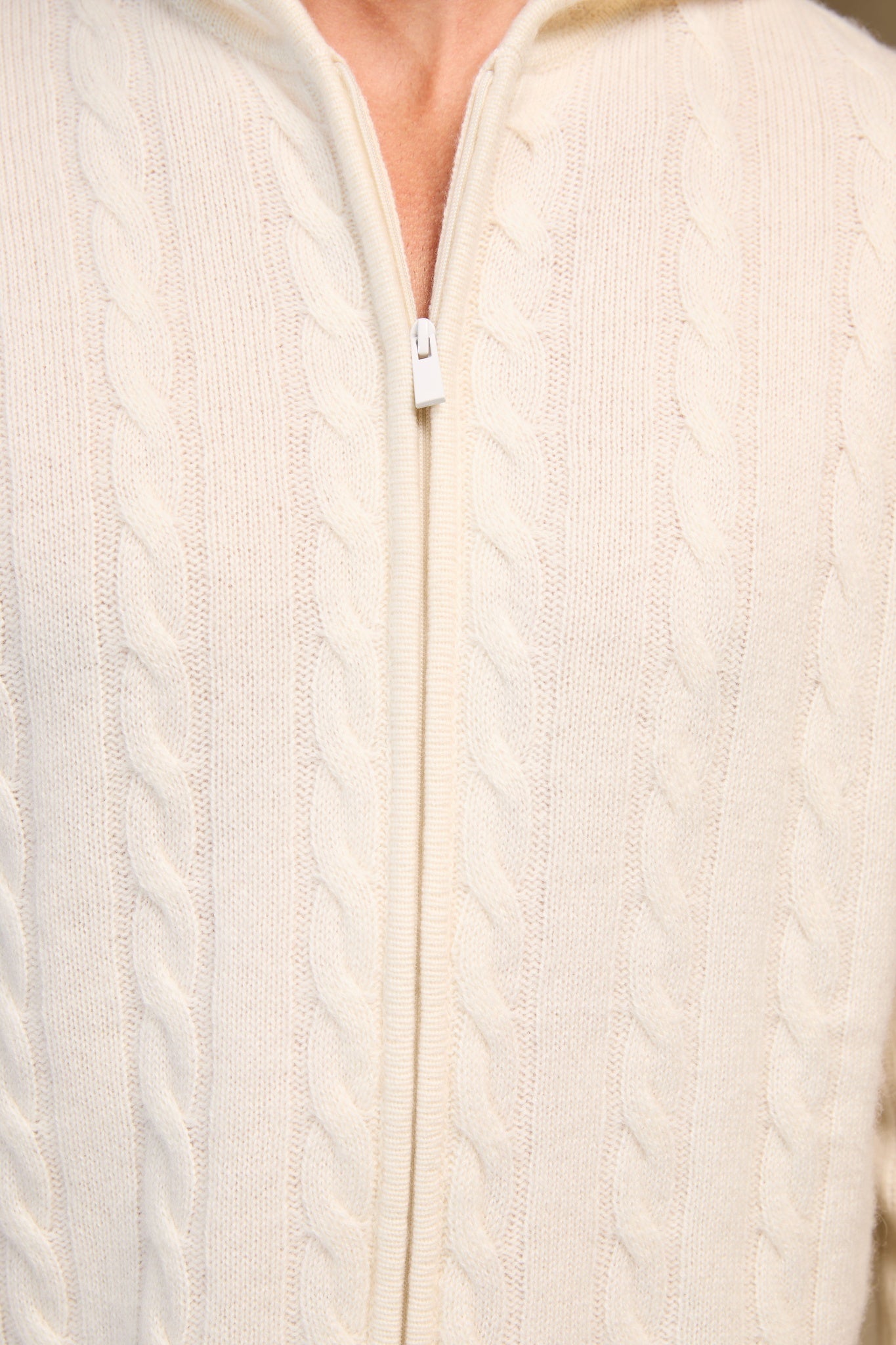 james gilet zippé capuche 4 fils neige 100% cachemire