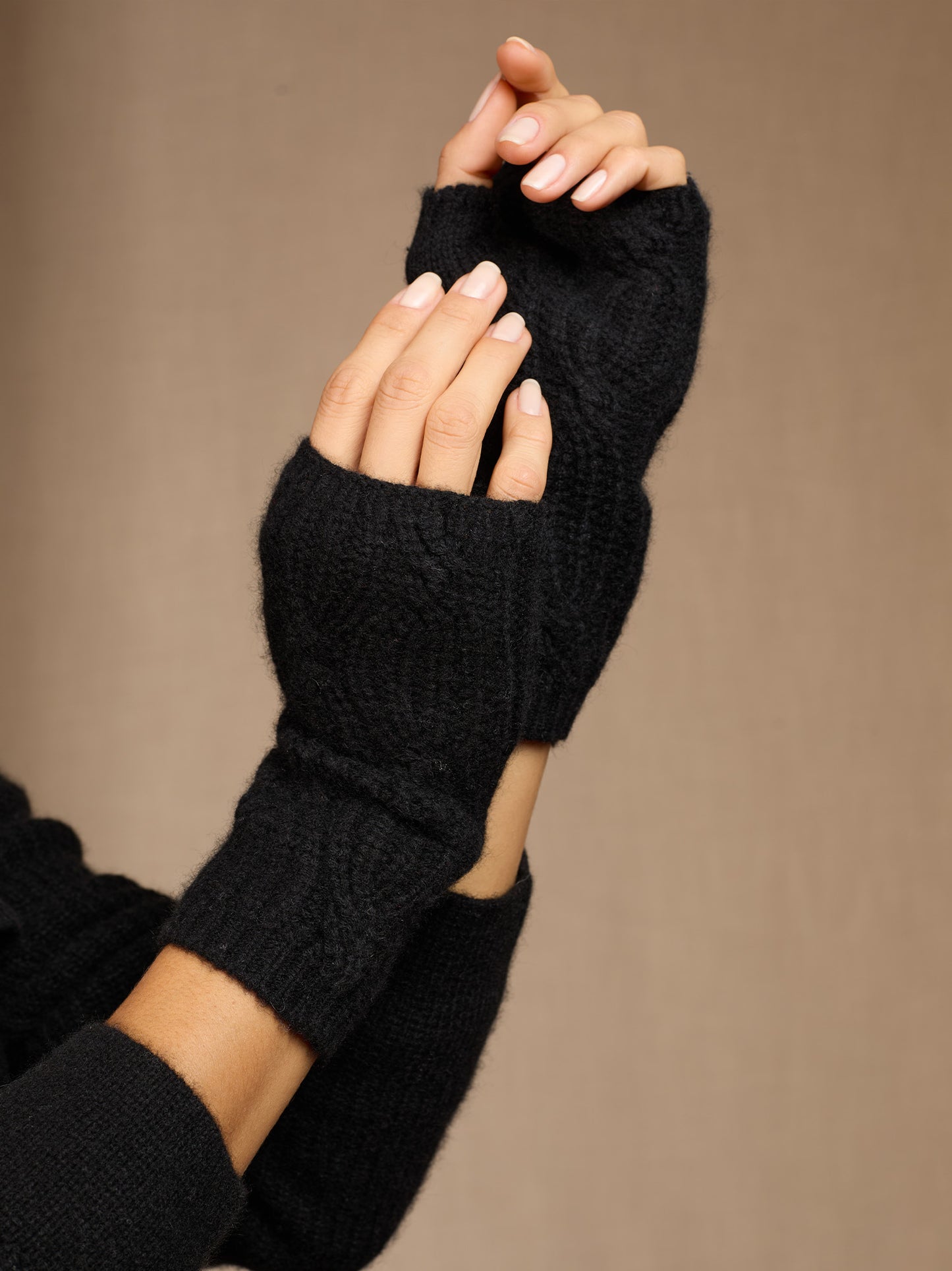 JELO mitaines 6 fils noir 100% cachemire