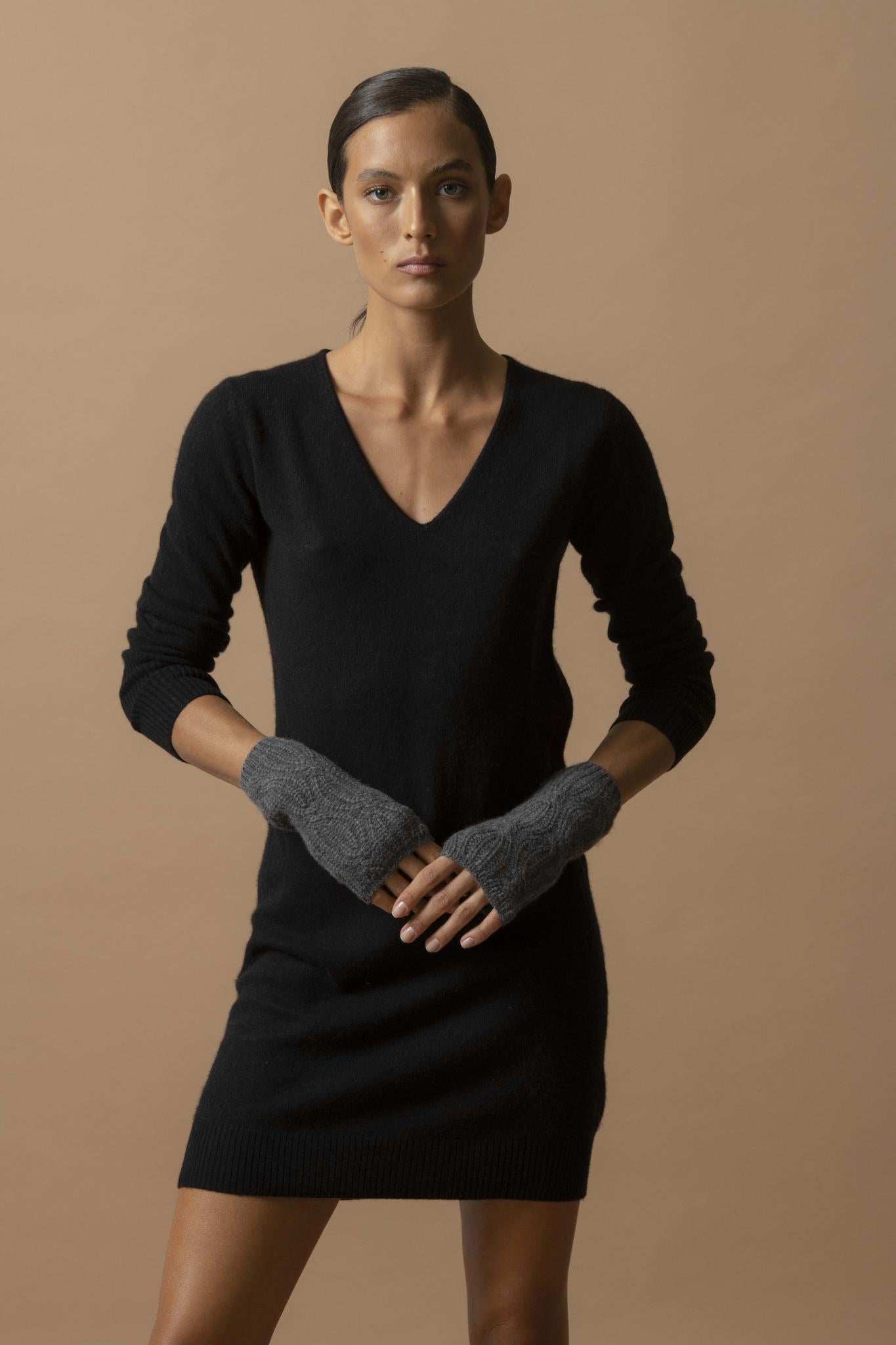 JOY robe col v noir 100% cachemire