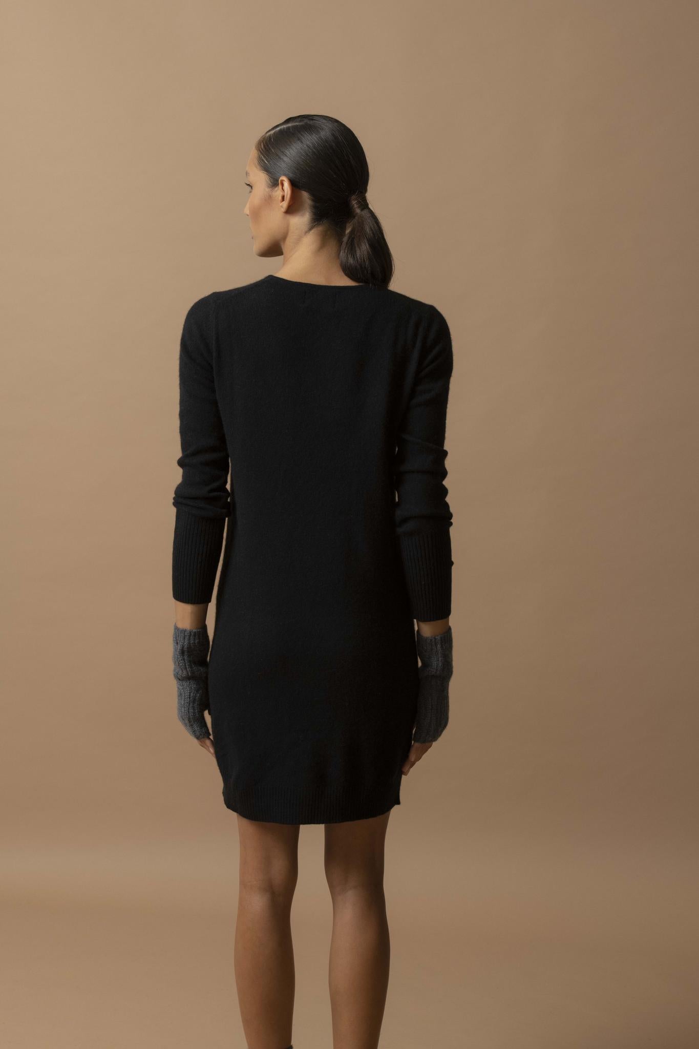 JOY robe col v noir 100% cachemire