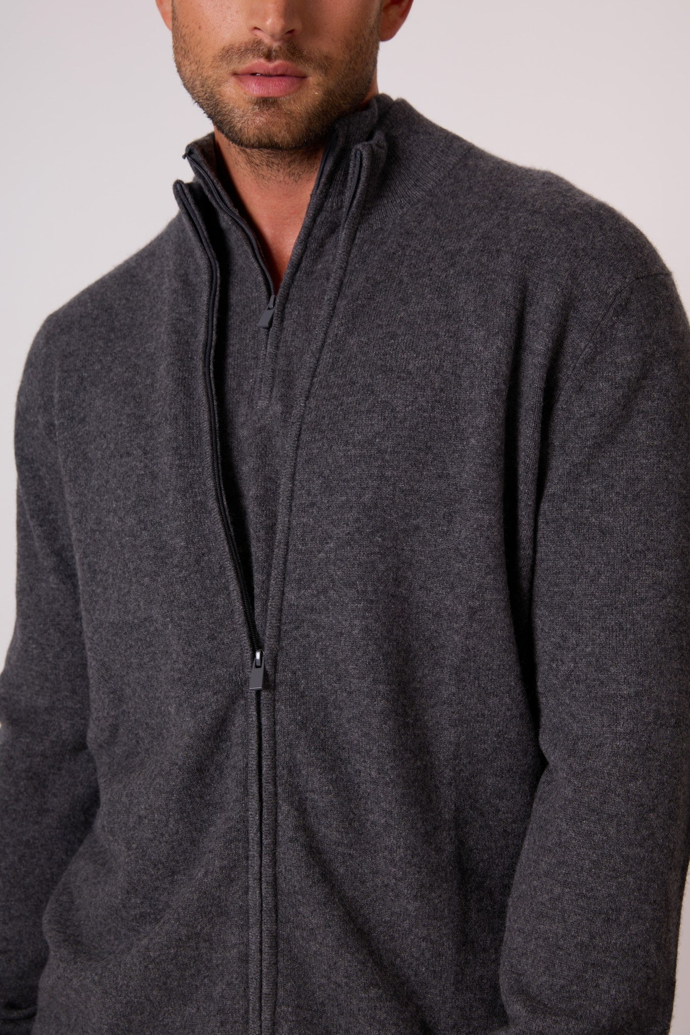 jules gilet zippé col montant anthracite chiné 100% cachemire