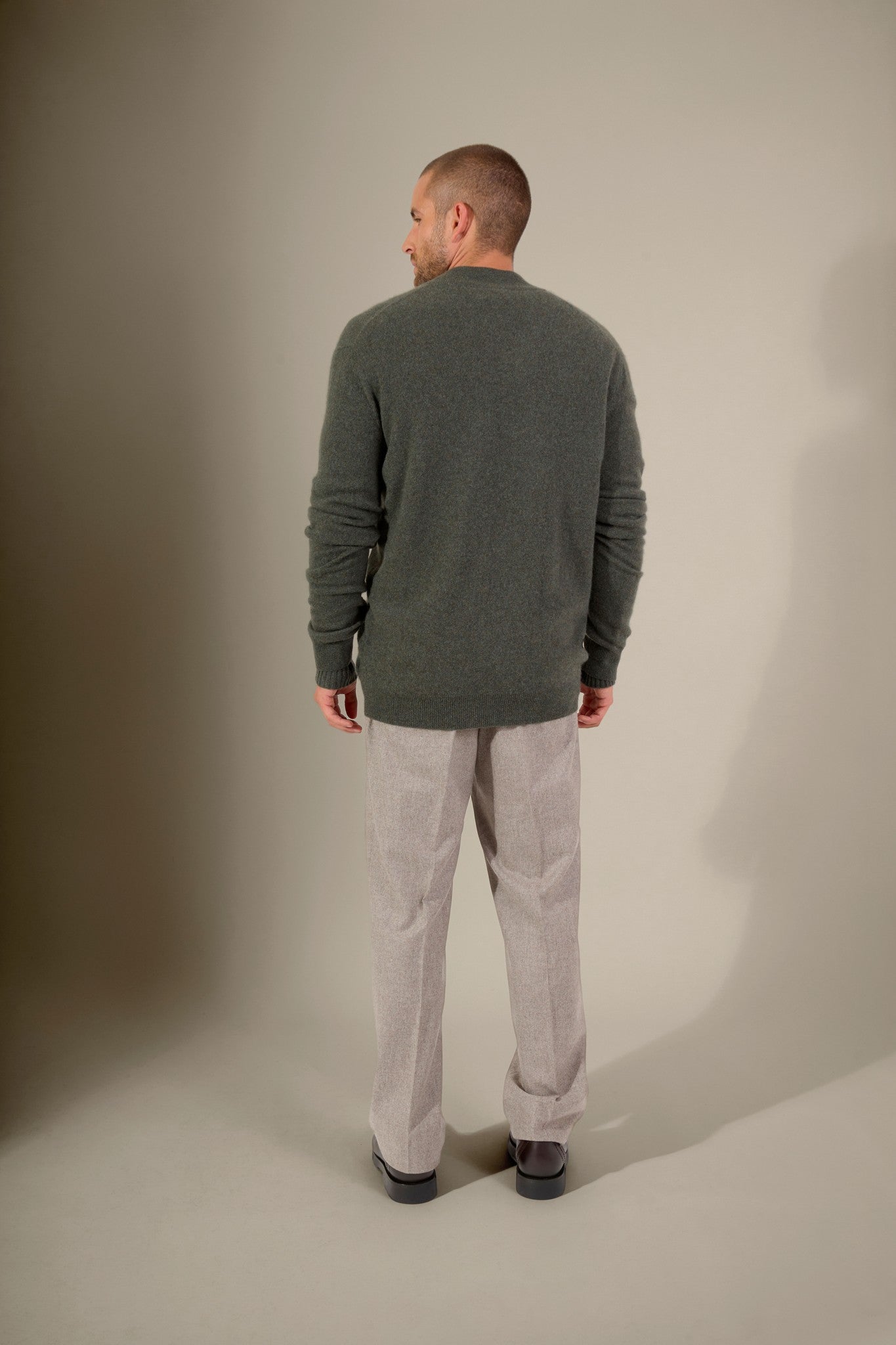 jules gilet zippé col montant kaki chiné 100% cachemire