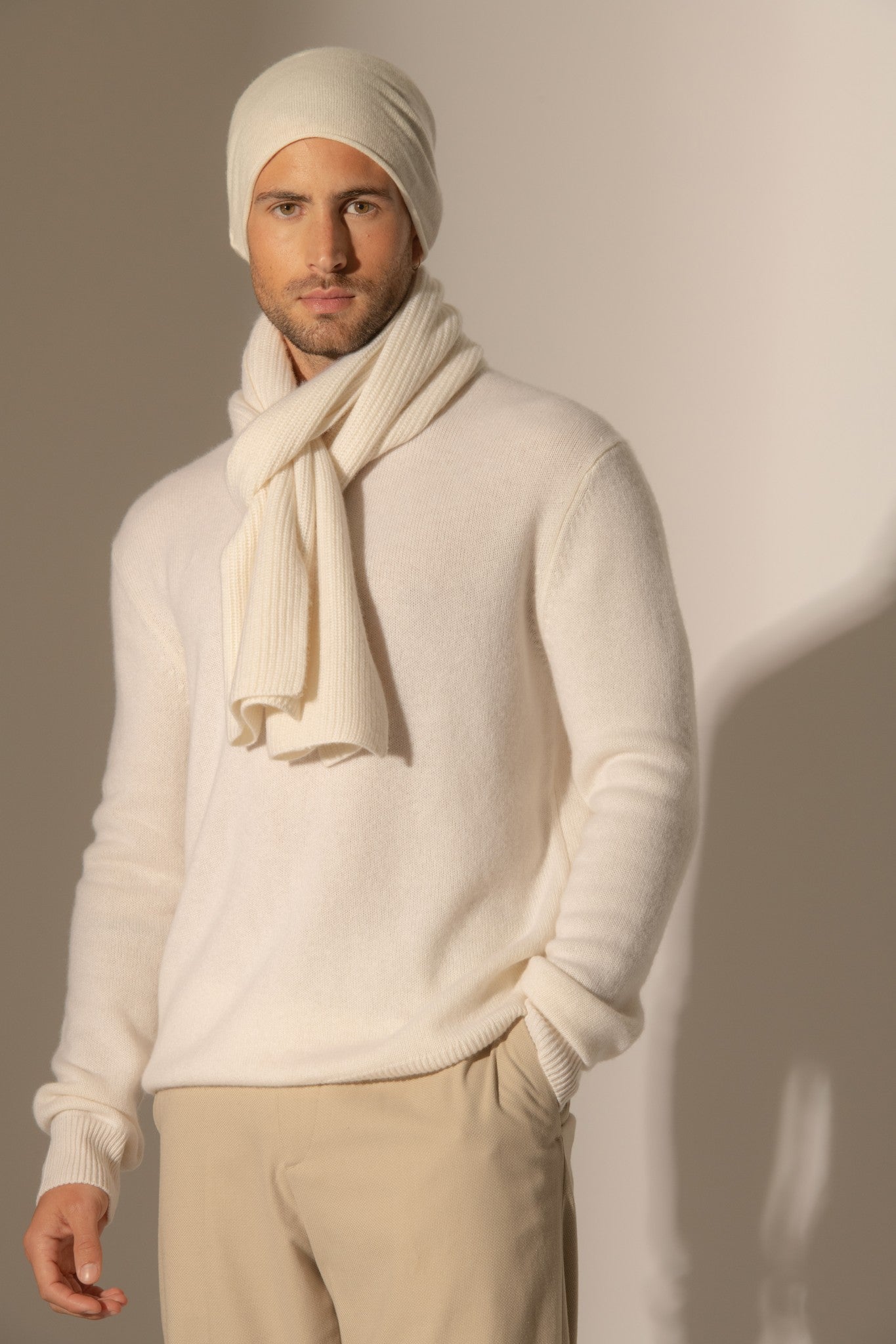 june bonnet ivoire 100% cachemire