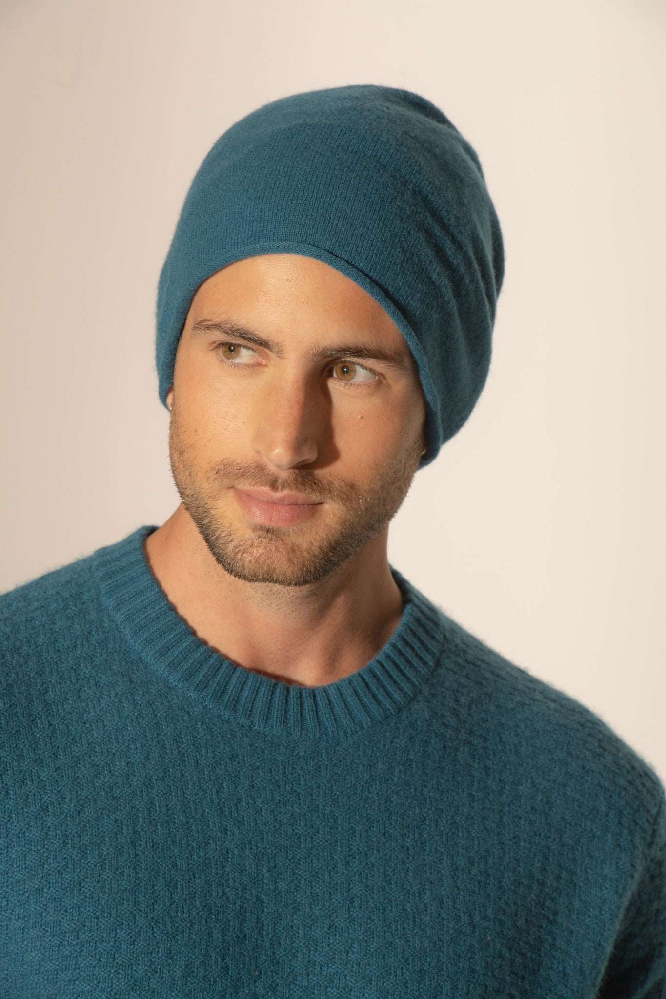 june bonnet paon 100% cachemire