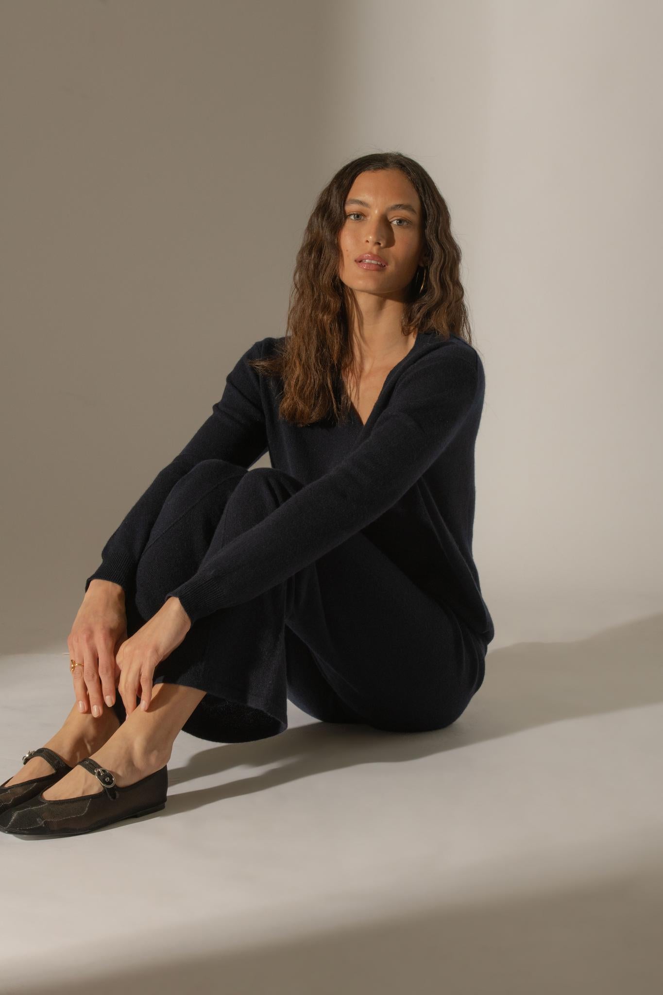 KALIE pull col v  navy 100% cachemire