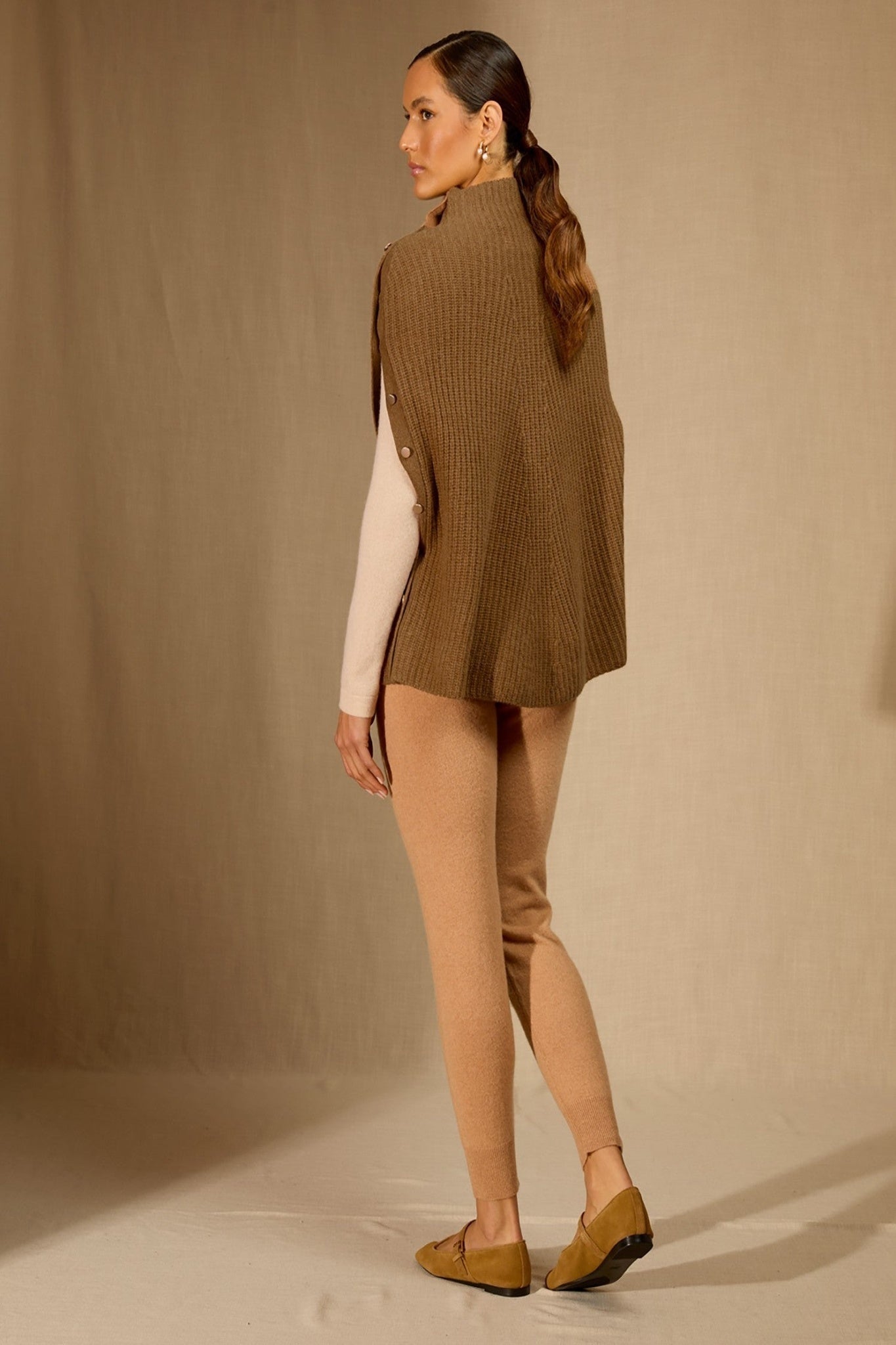 karol poncho col montant 6 fils noisette 100% cachemire