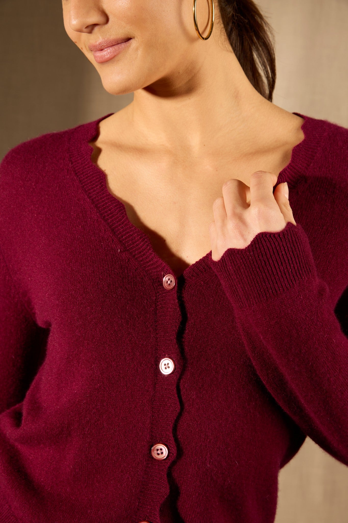 leora cardigan col v bordeaux 100% cachemire
