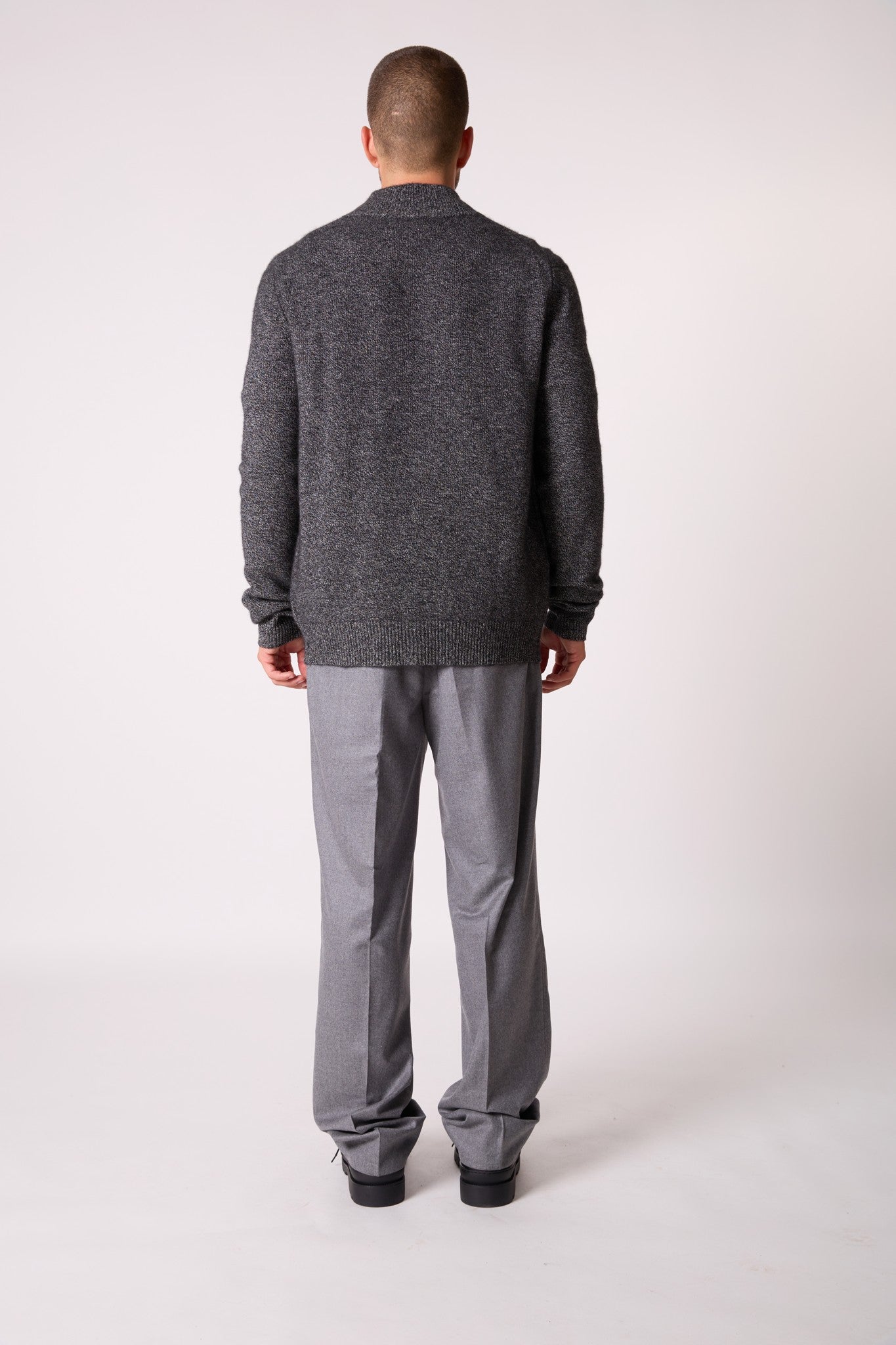 leo gilet zippé col camionneur 4 fils noir/blanc 100% cachemire