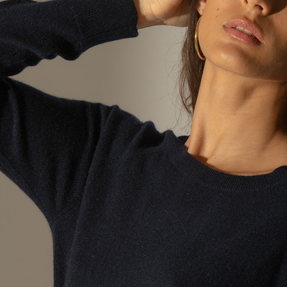 leslie pull col bateau goutte dos navy 100% cachemire