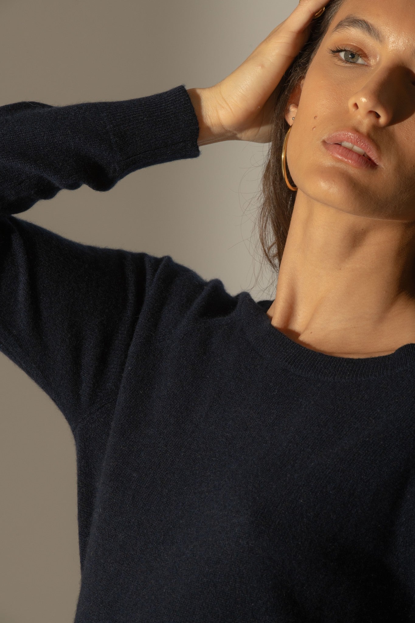 leslie pull col bateau goutte dos navy 100% cachemire