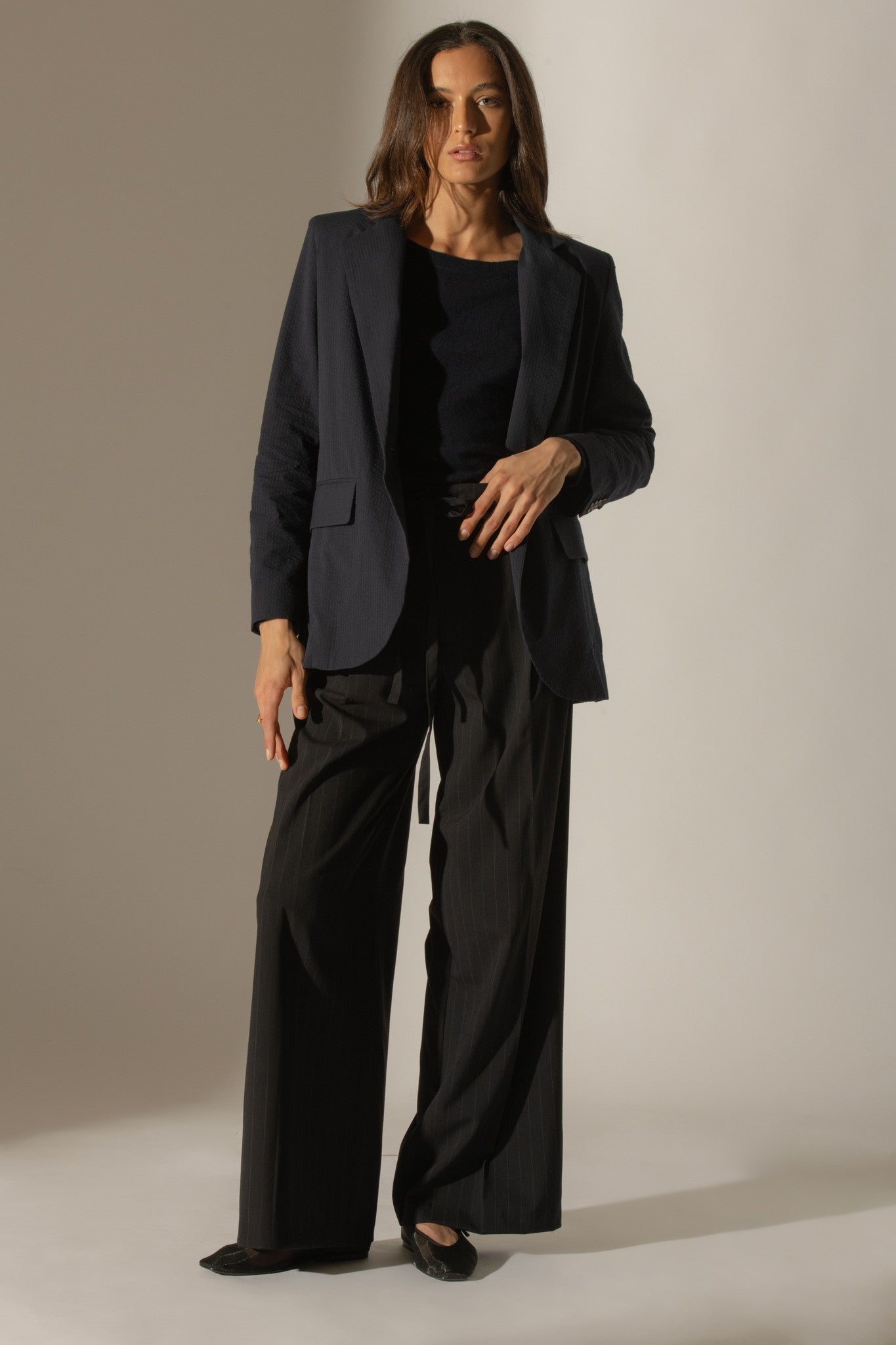 leslie pull col bateau goutte dos navy 100% cachemire