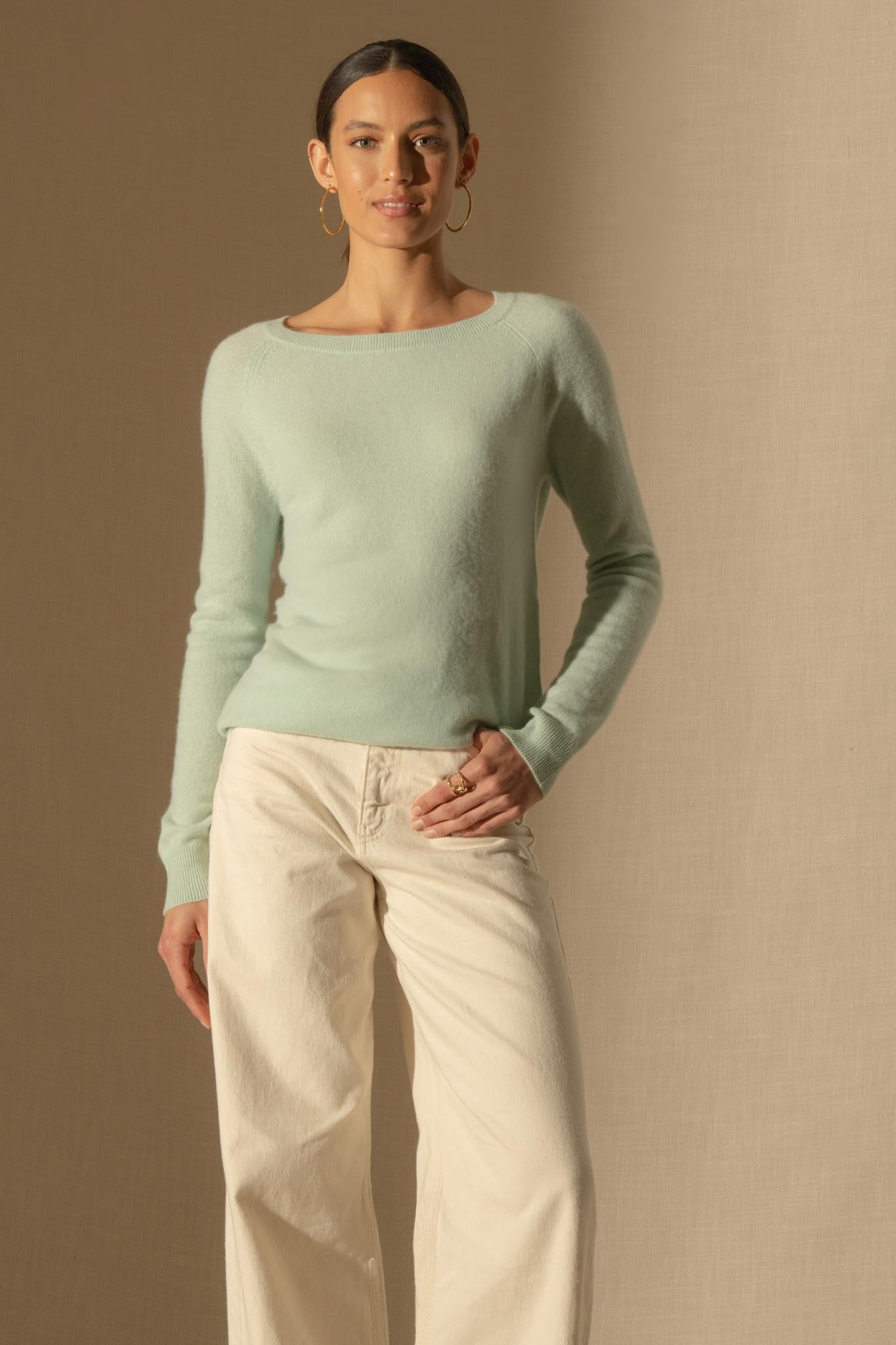 LESLIE pull col bateau goutte dos vert lagon 100% cachemire