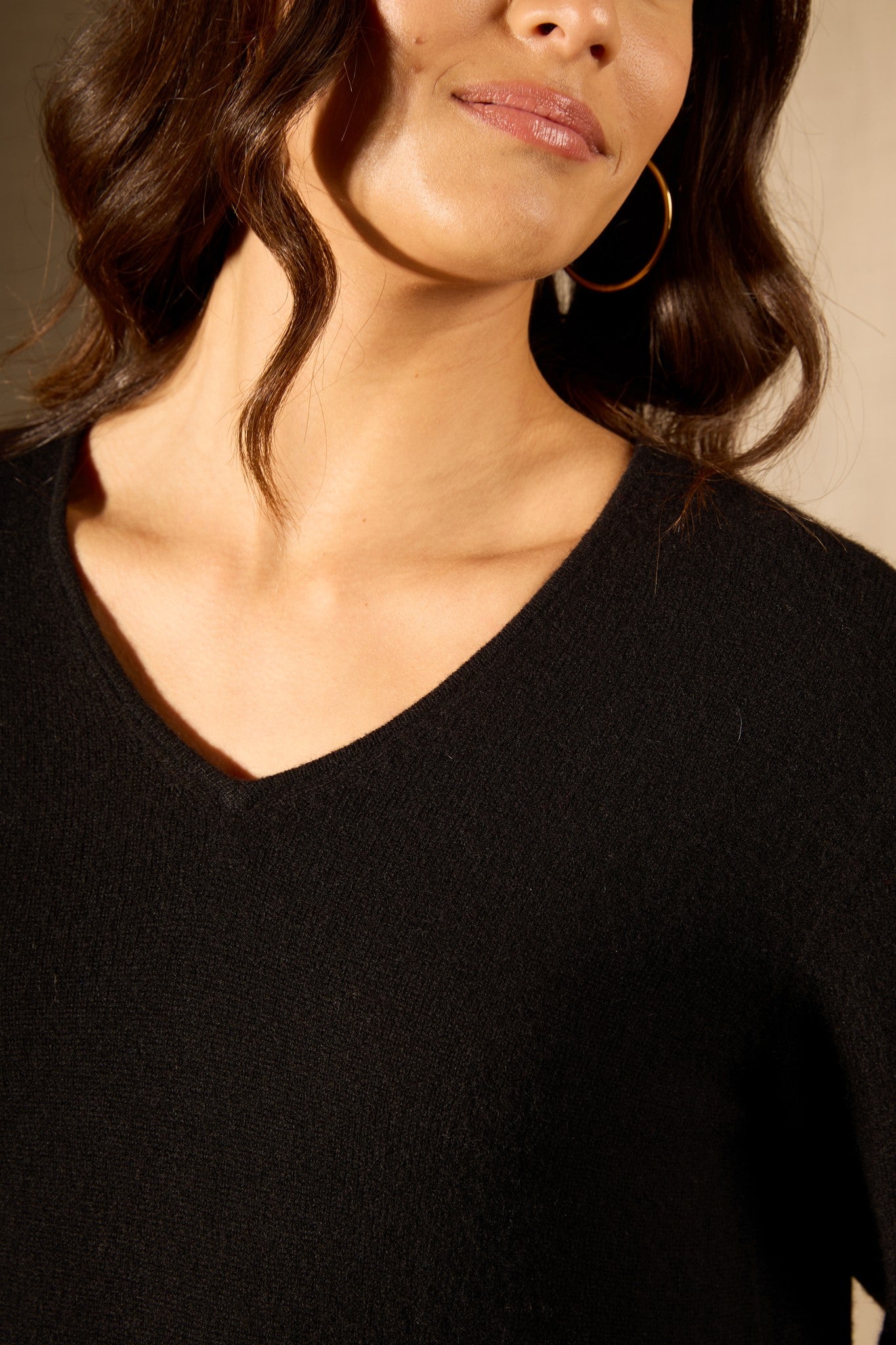 levana robe col v noir 100% cachemire