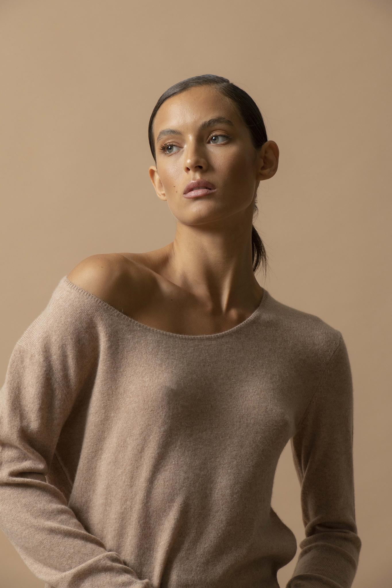 LINDSAY pull col bateau camel chiné 100% cachemire