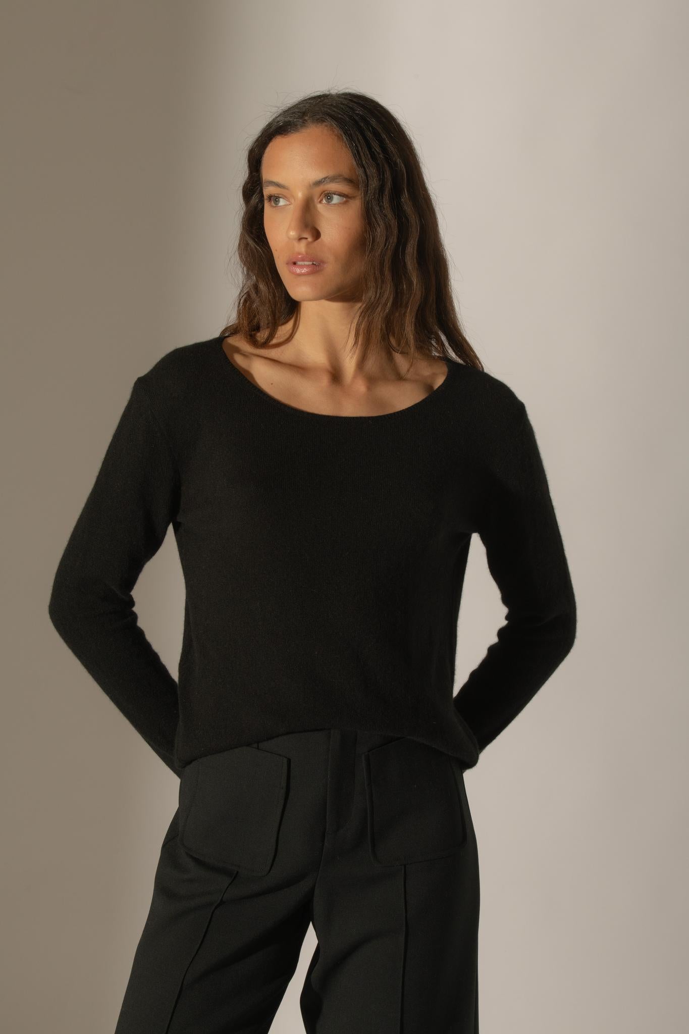 LINDSAY pull col bateau noir 100% cachemire