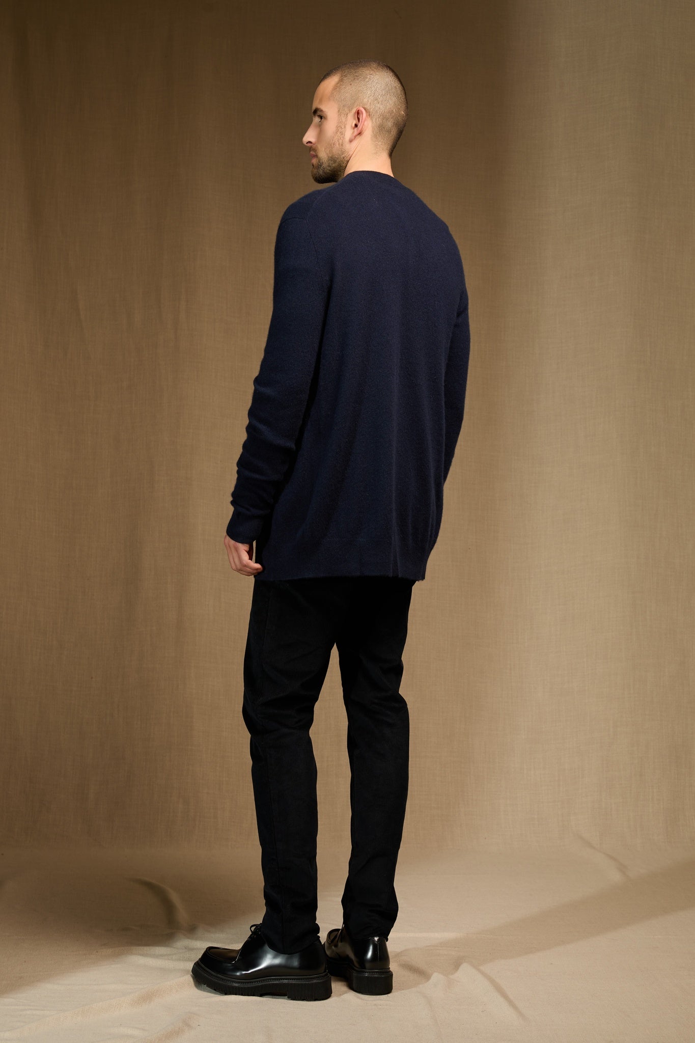 loeris cardigan col rond navy 100% cachemire