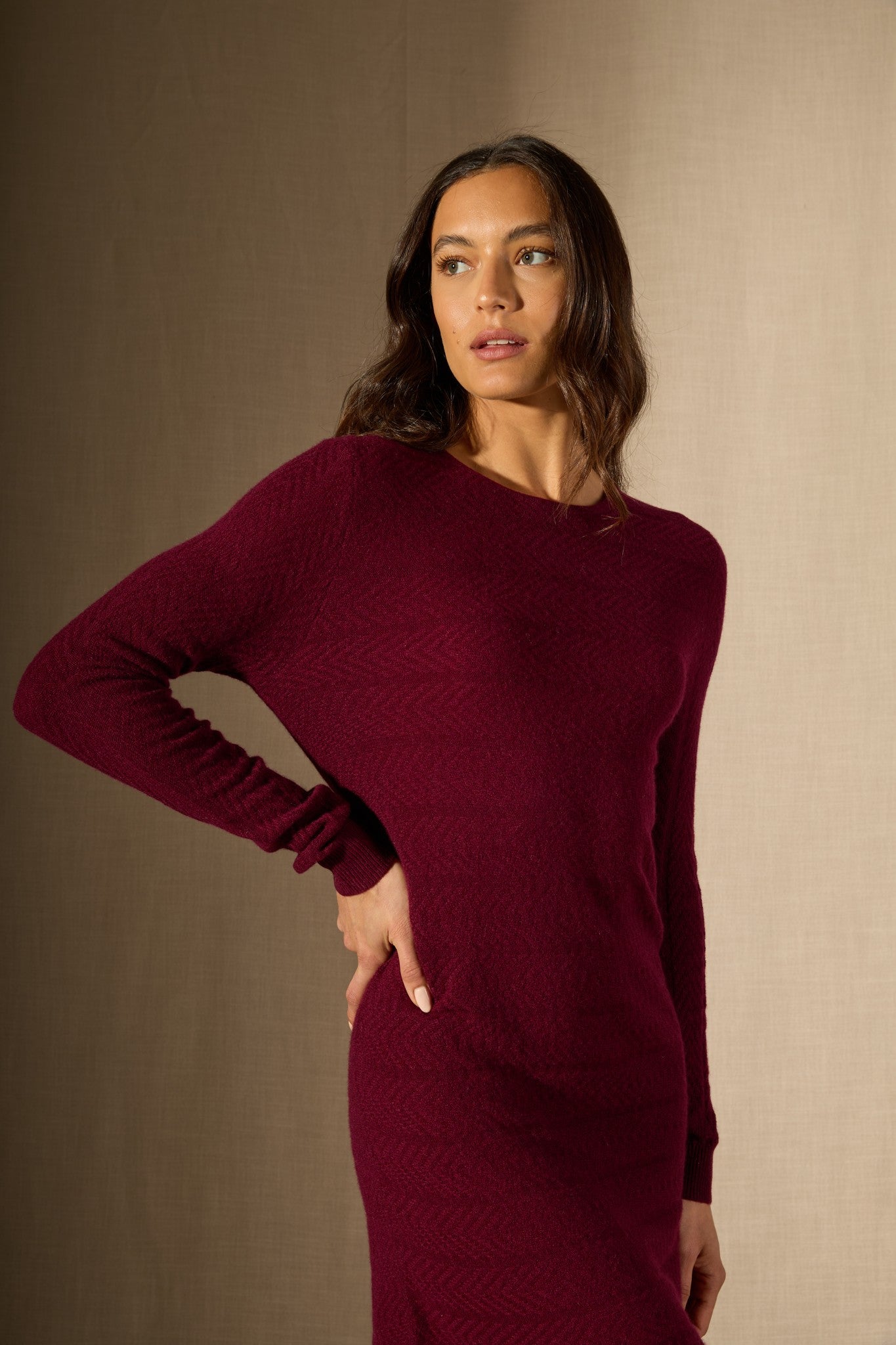 lola robe col rond bordeaux 100% cachemire