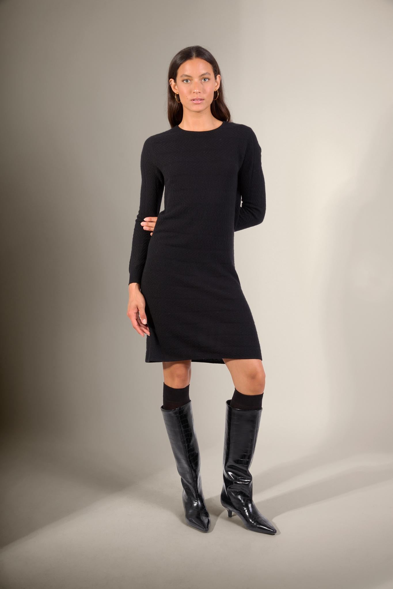 LOLA robe col rond noir 100% cachemire