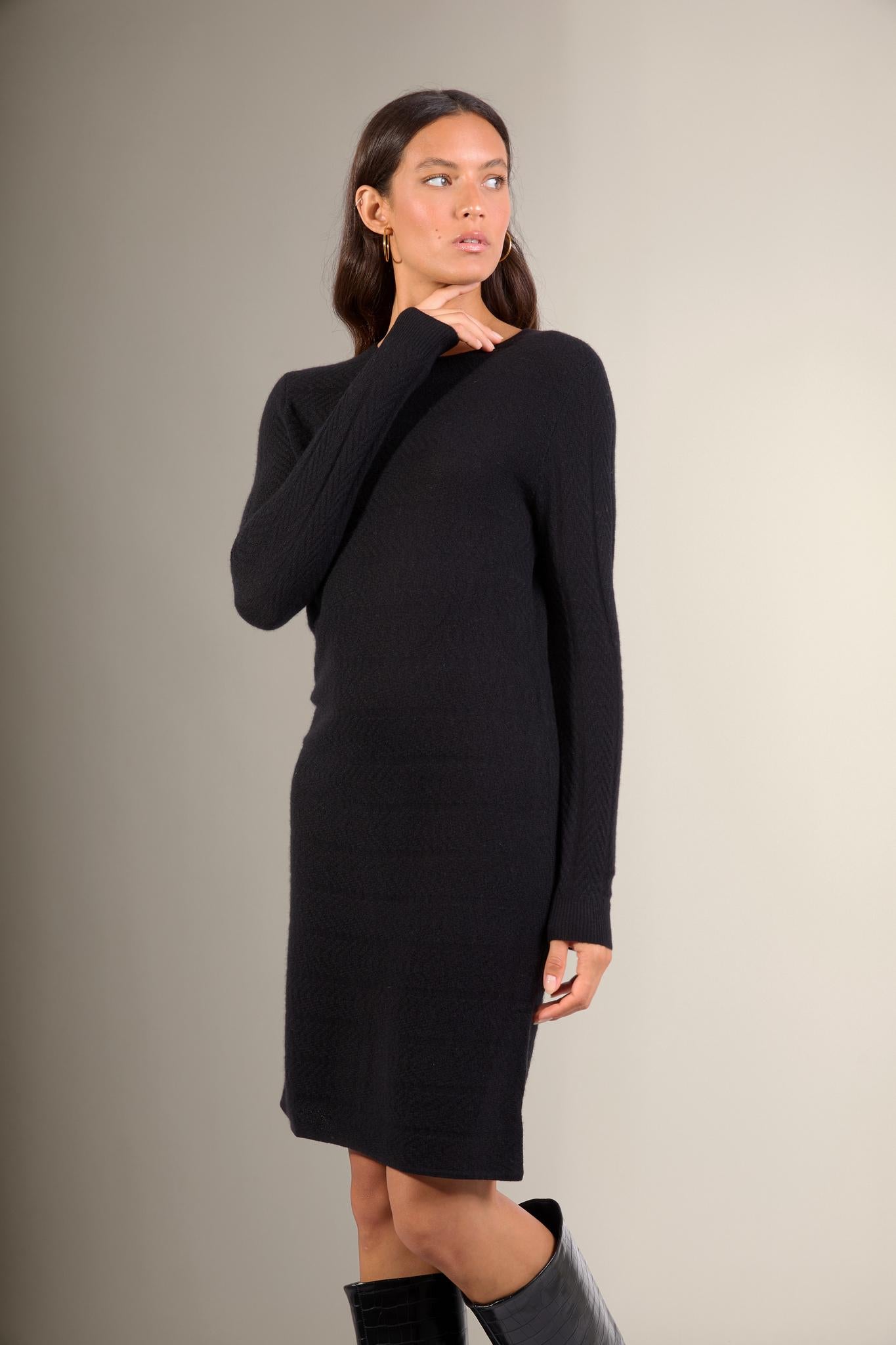 LOLA robe col rond noir 100% cachemire