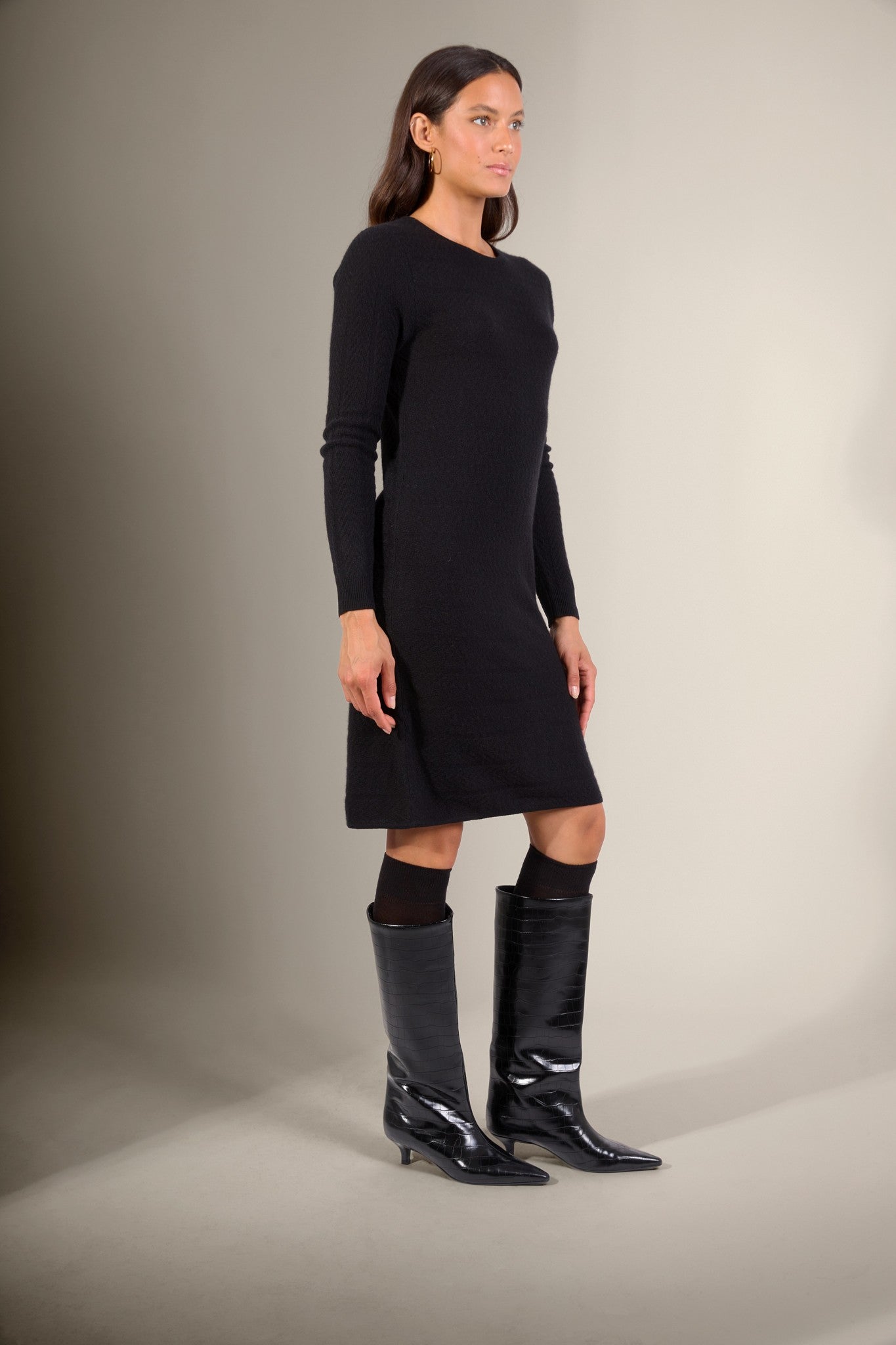 lola robe col rond noir 100% cachemire