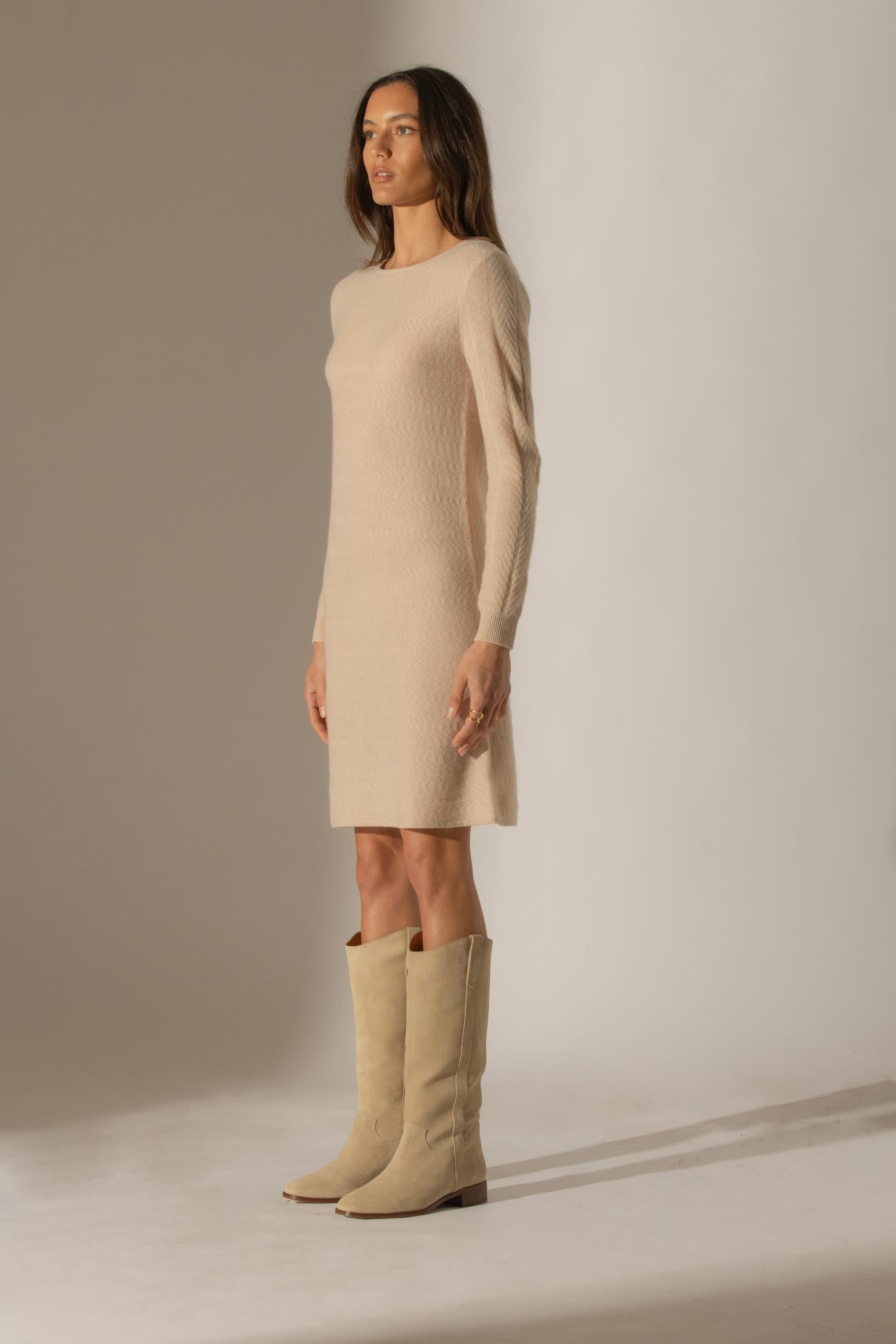 LOLA robe col rond sable 100% cachemire