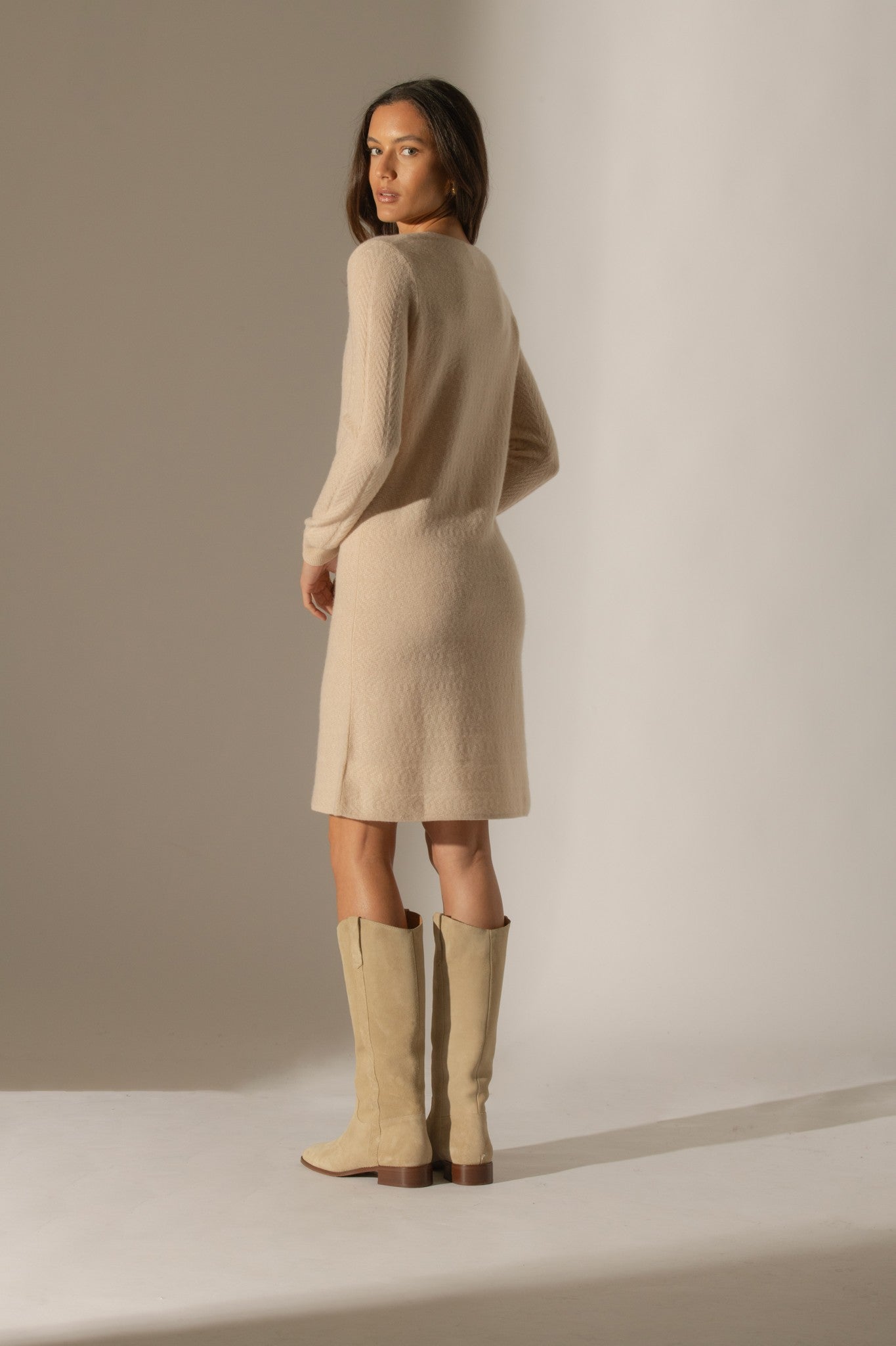 lola robe col rond sable 100% cachemire