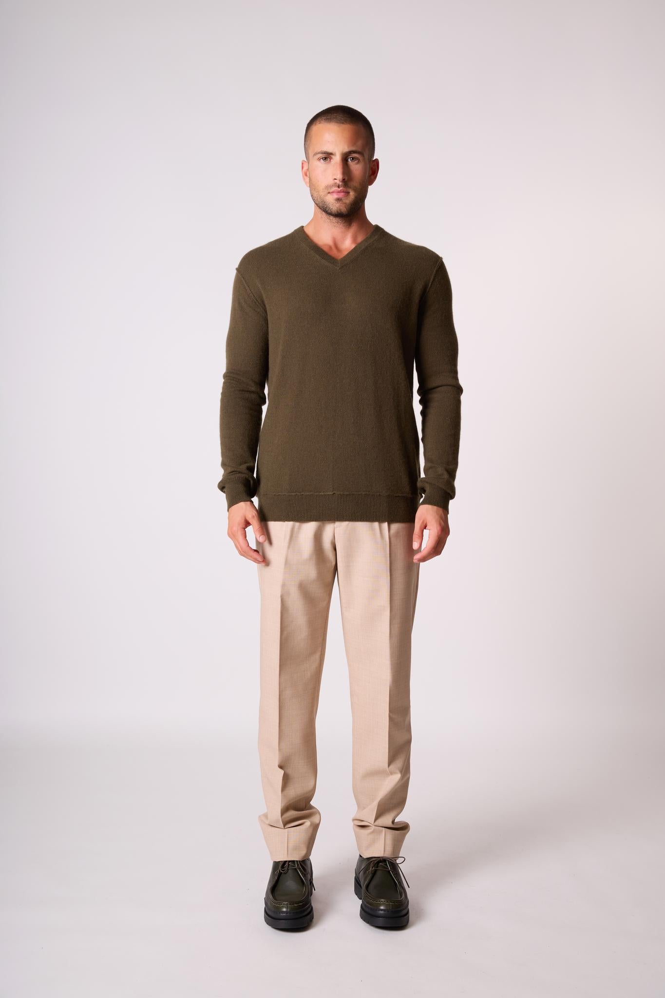 LORENZO pull col v  chatain 100% cachemire