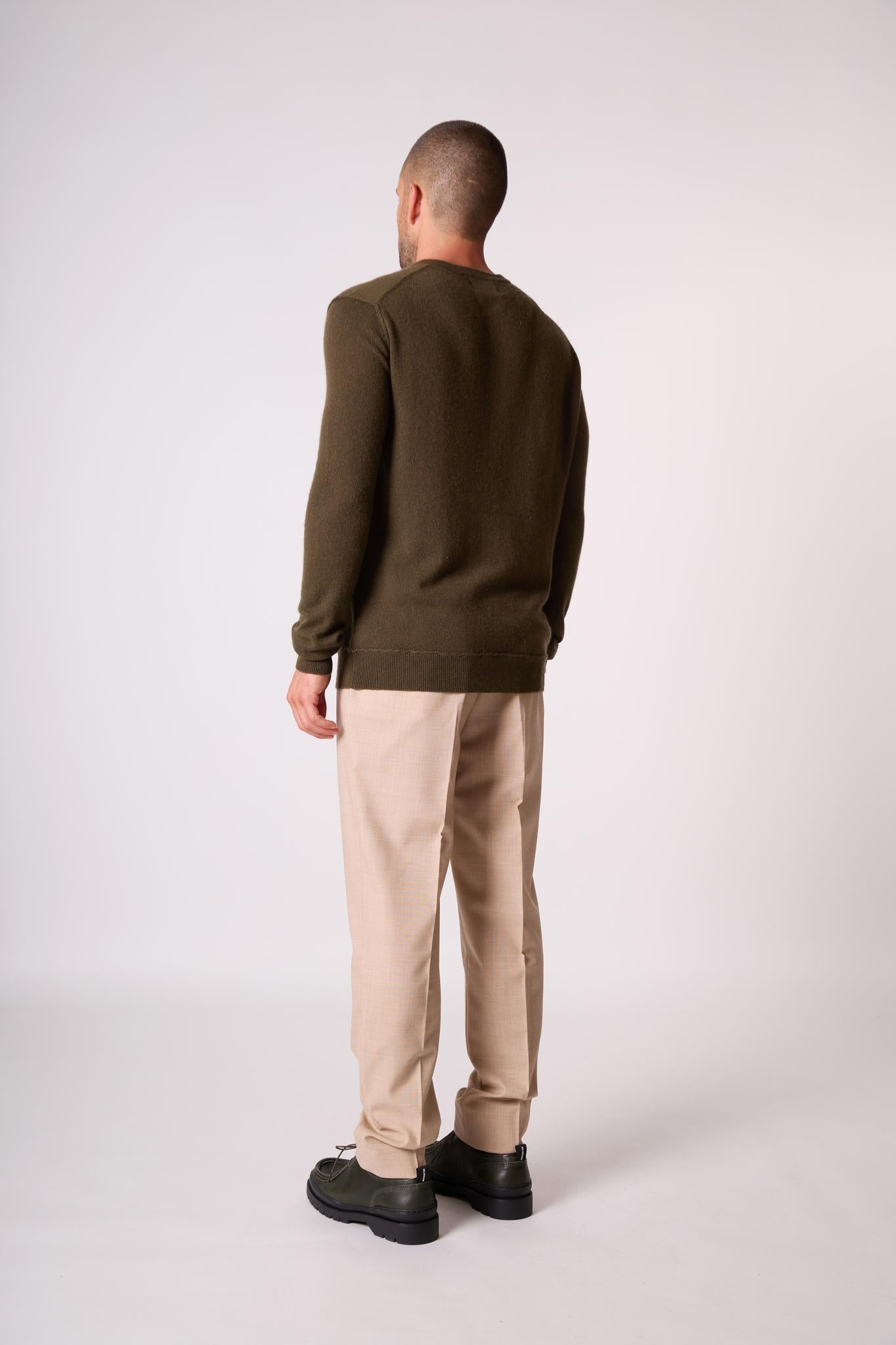 LORENZO pull col v  chatain 100% cachemire