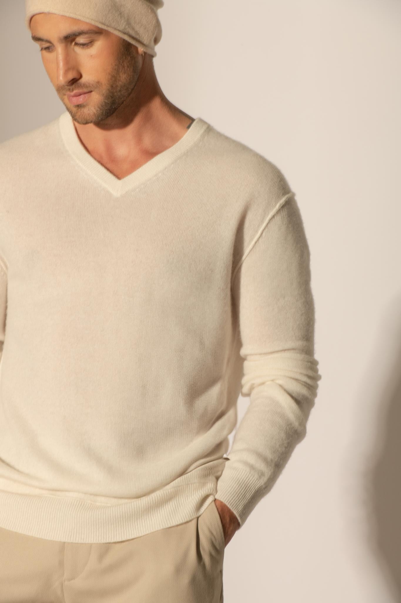 LORENZO pull col v  ivoire 100% cachemire