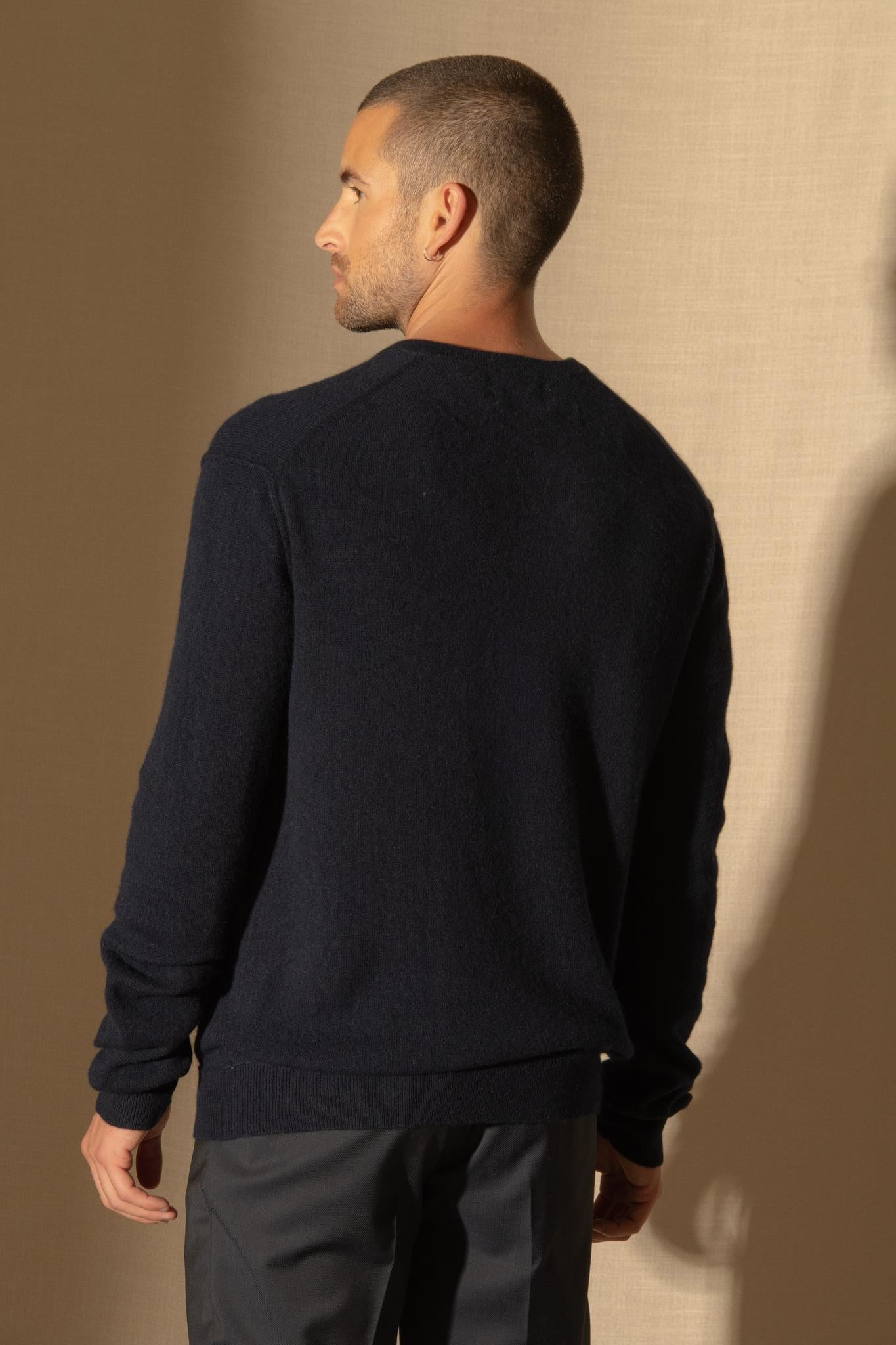 LORENZO pull col v  navy 100% cachemire