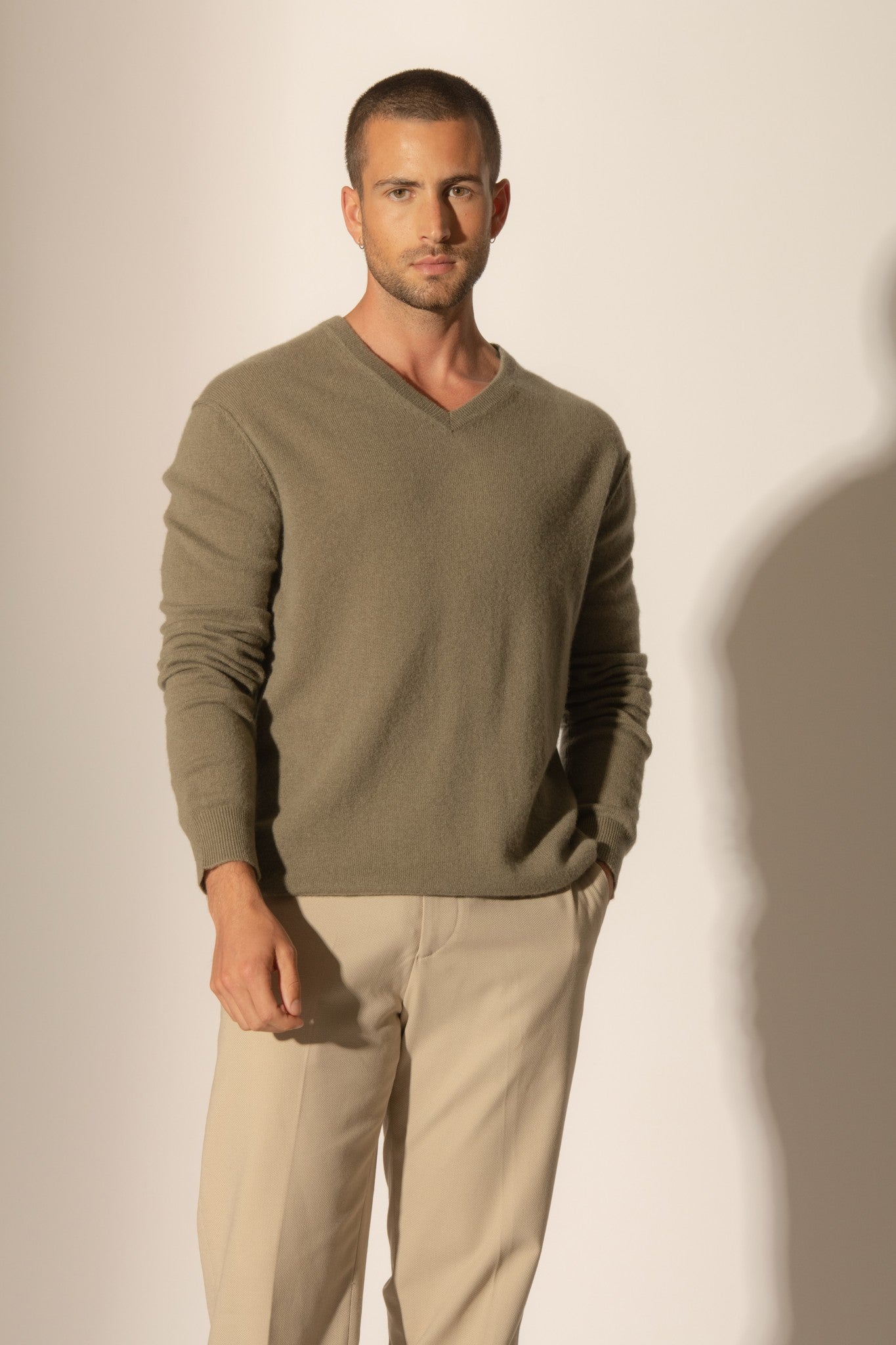 lorenzo pull col v army 100% cachemire