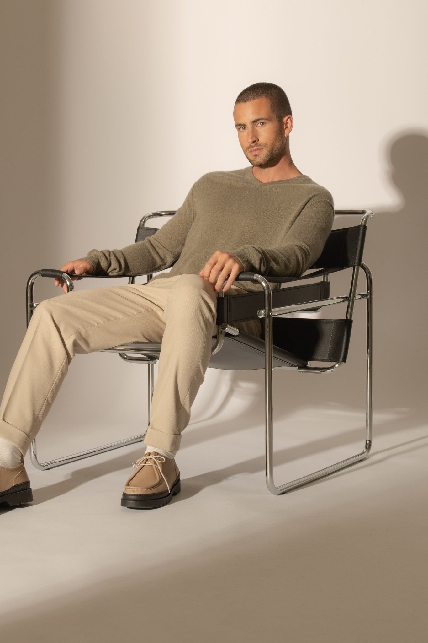 lorenzo pull col v army 100% cachemire