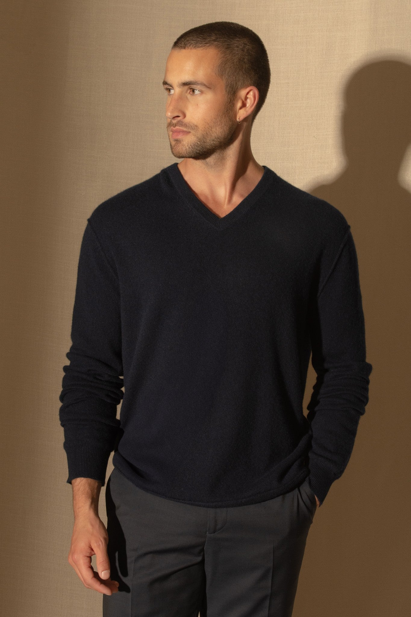 lorenzo pull col v navy 100% cachemire