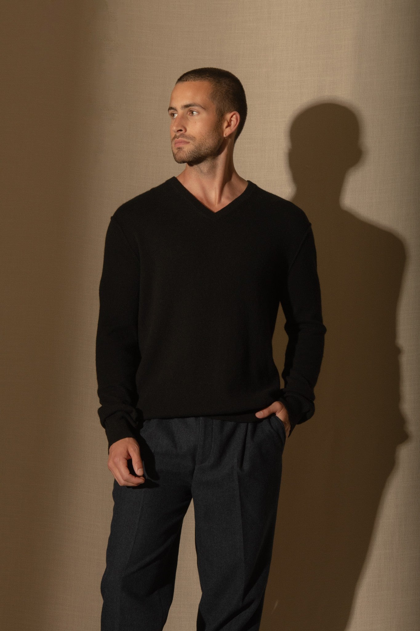 lorenzo pull col v noir 100% cachemire