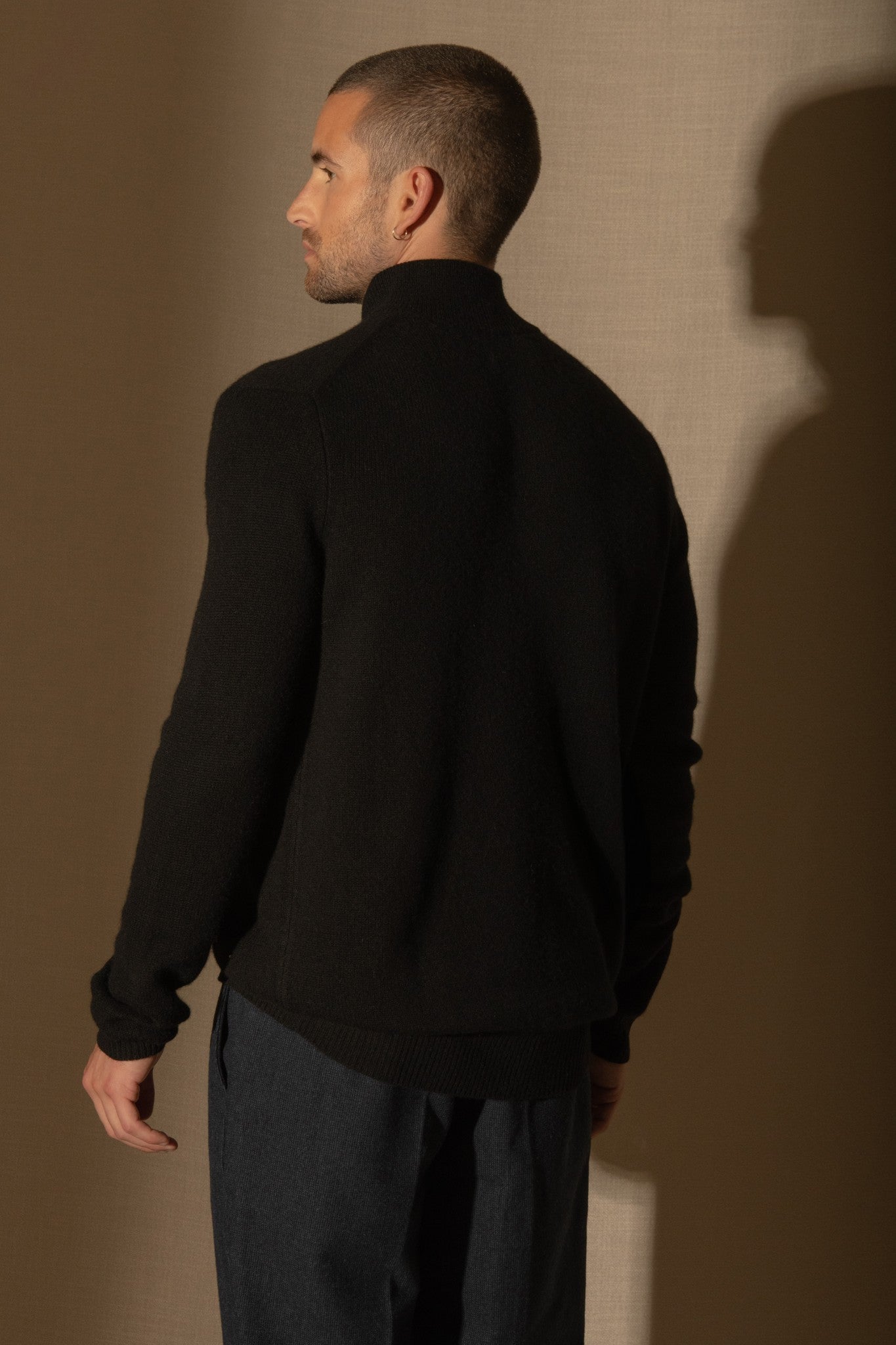 louis pull camionneur 4 fils noir 100% cachemire