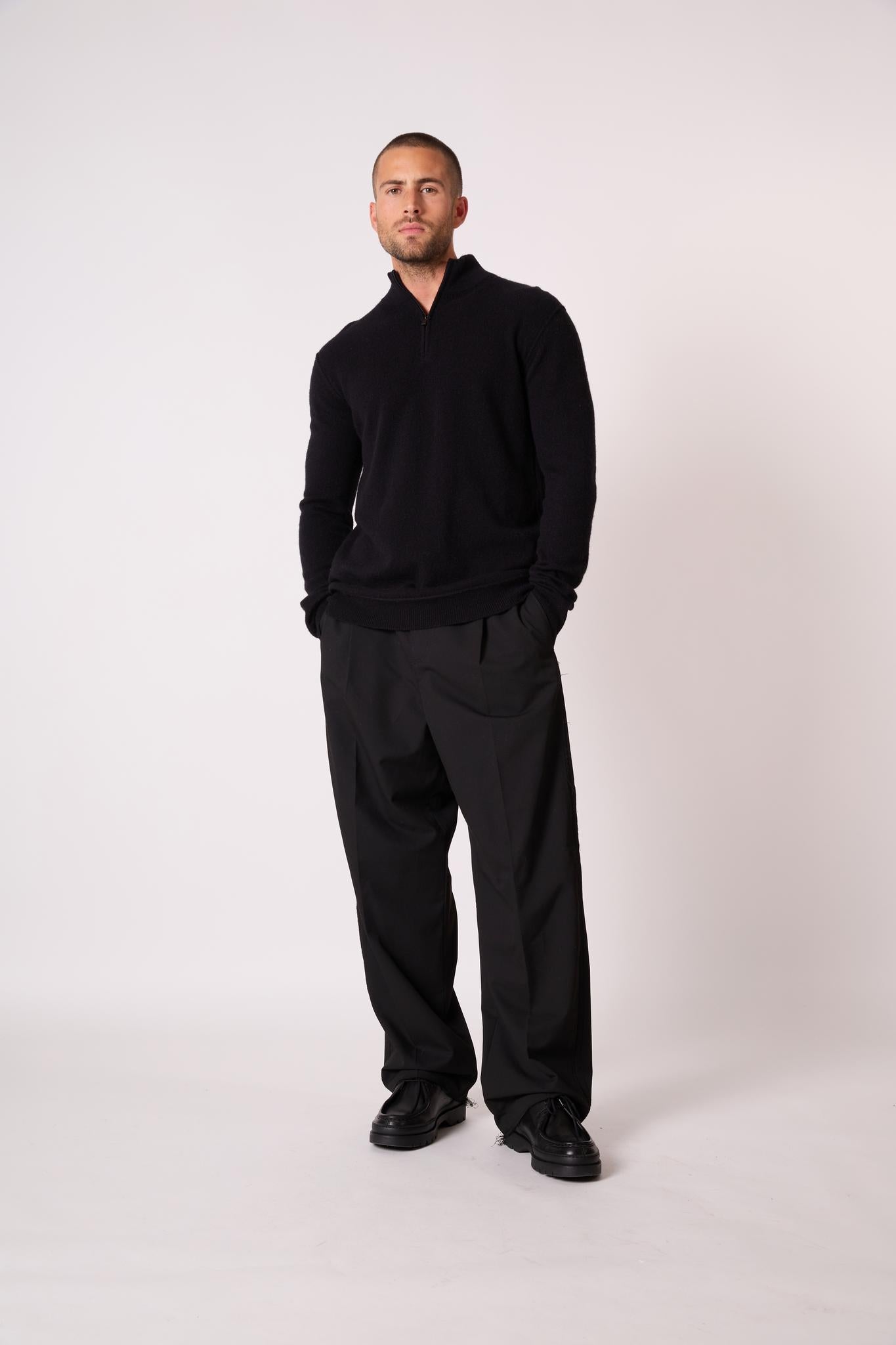 LUCAS pull camionneur noir 100% cachemire