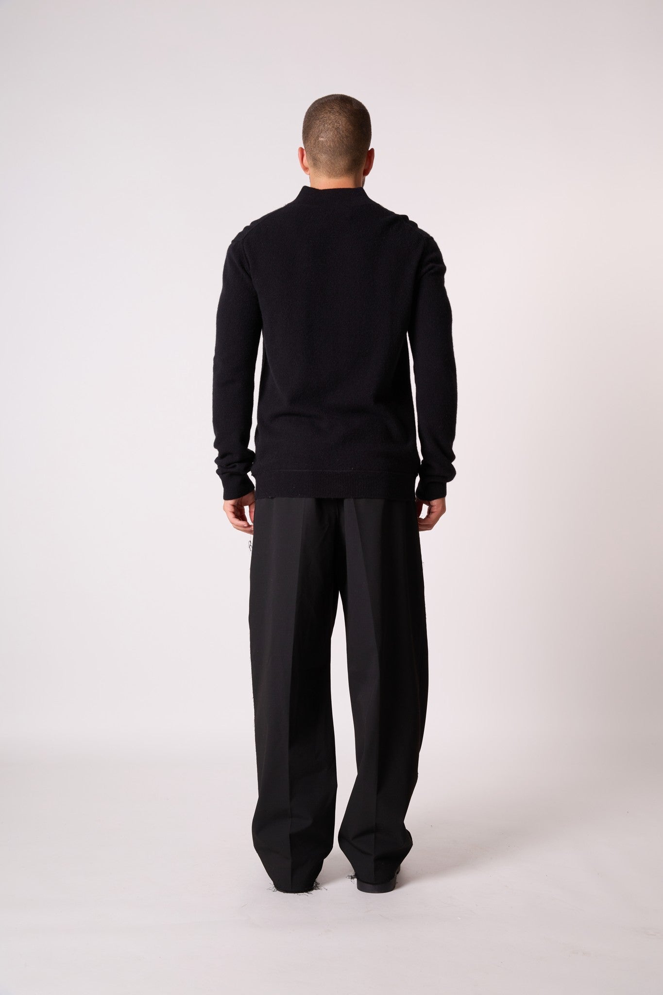 lucas pull camionneur noir 100% cachemire