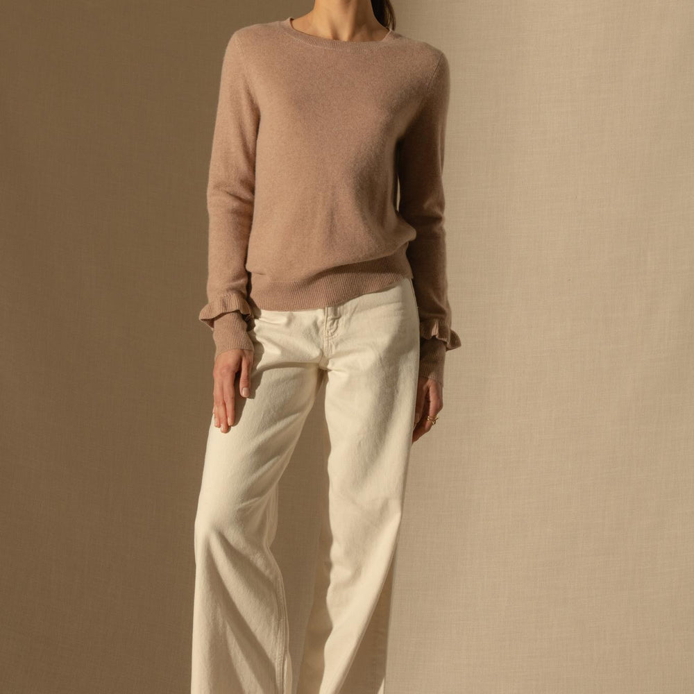 LUING pull col rond volants poignets camel chiné 100% cachemire