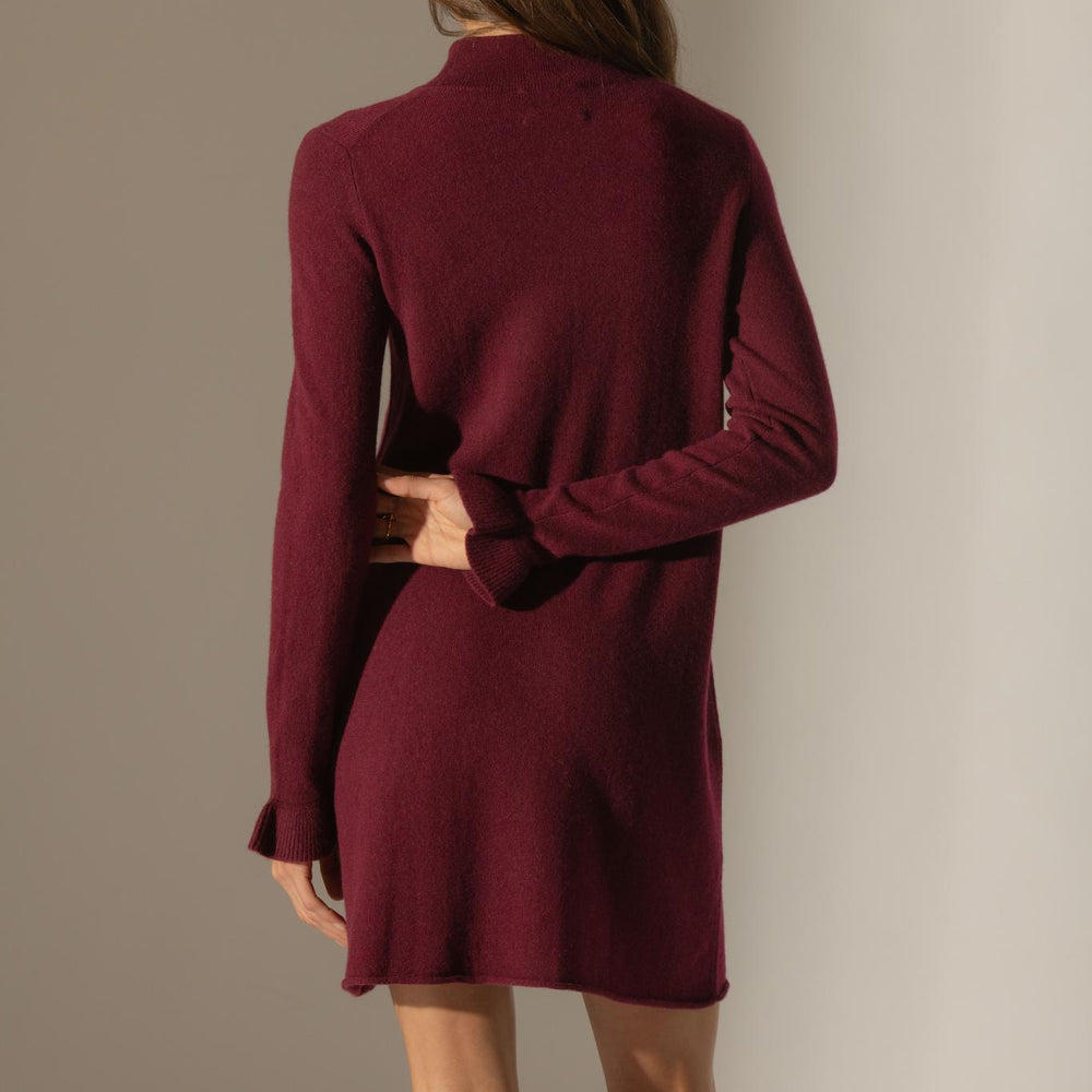 LYAMIA robe col montant volants poignets bordeaux 100% cachemire