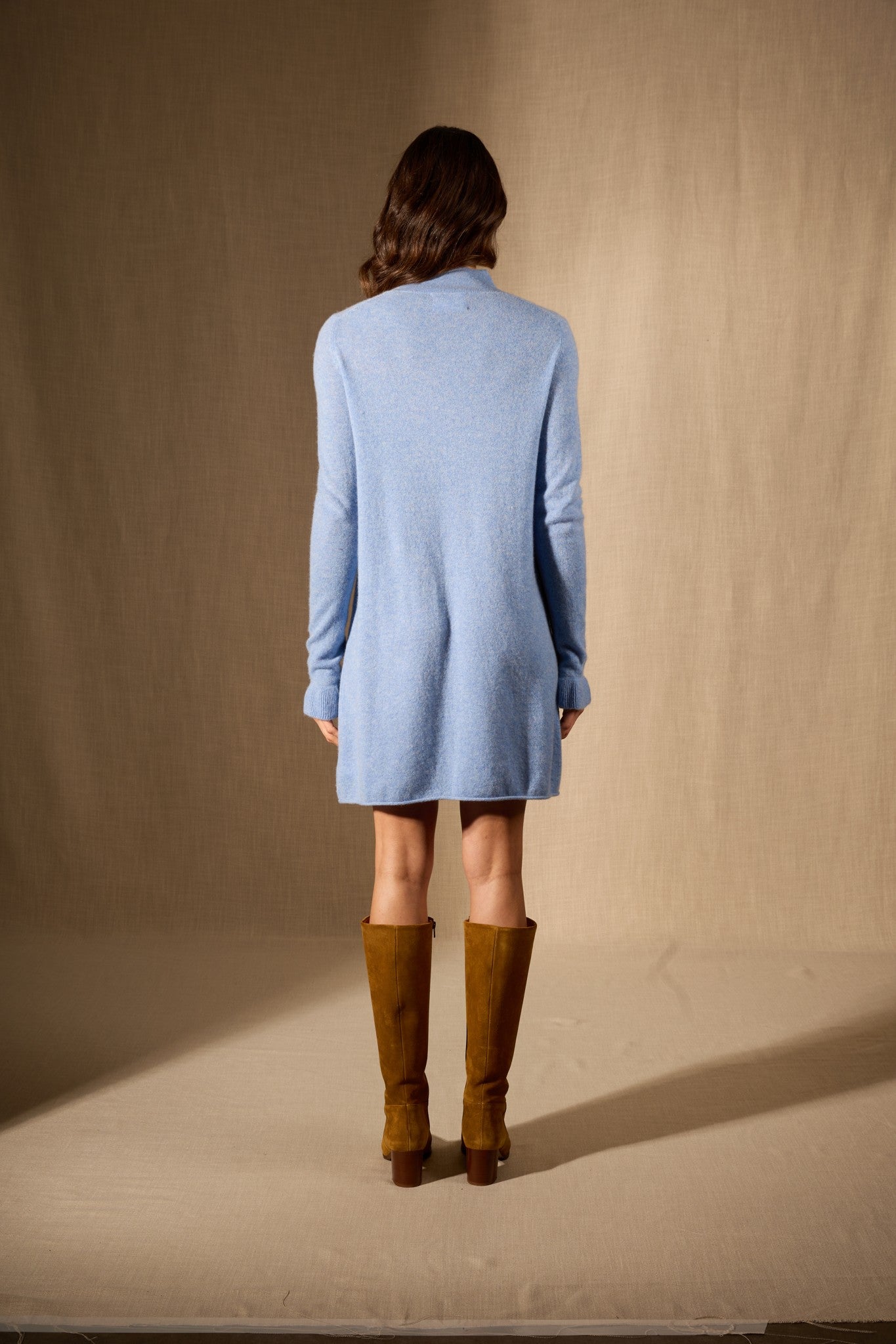 lyamia robe col montant volants poignets sky 100% cachemire