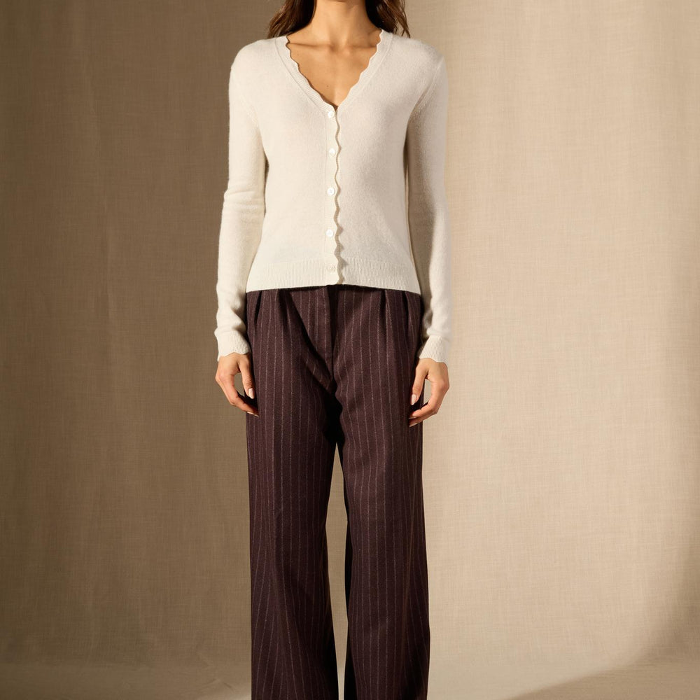 Leora cardigan col v ivoire 100% cachemire