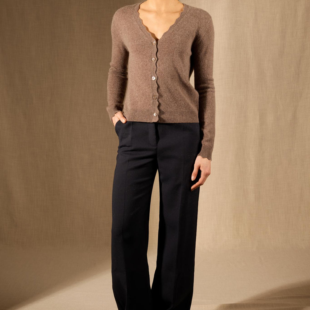 Leora cardigan col v taupe chiné 100% cachemire