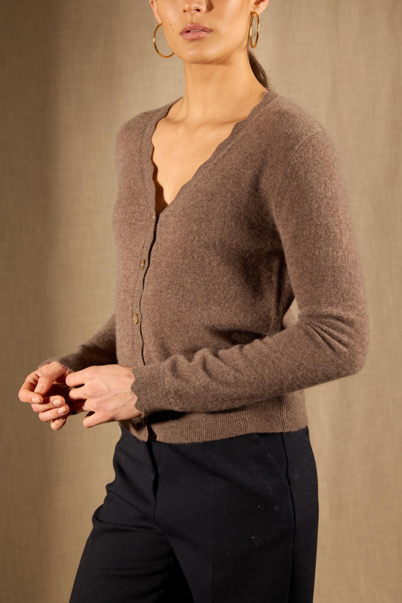 Leora cardigan col v taupe chiné 100% cachemire