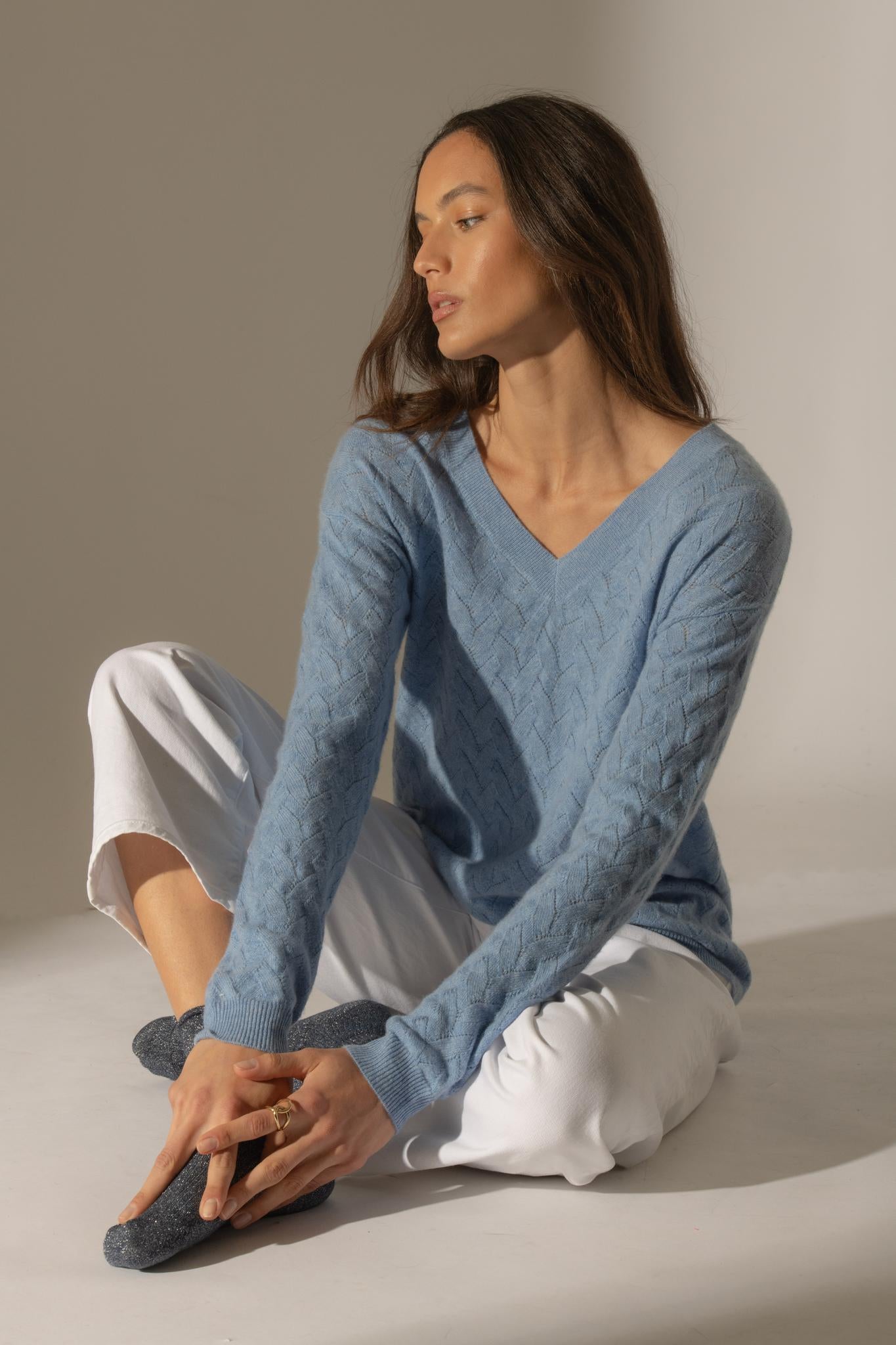 MADISON pull col v sky 100% cachemire