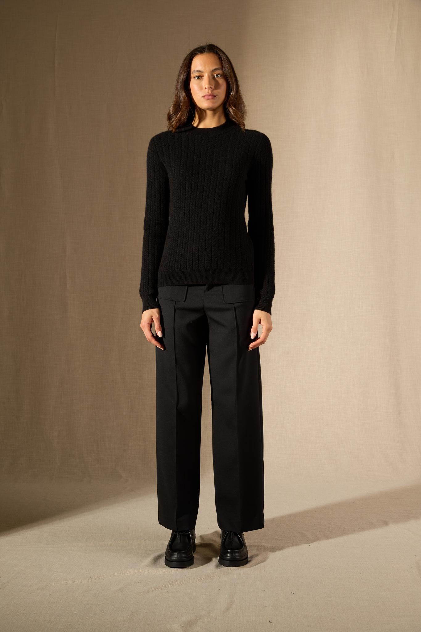 MAELLE pull col rond noir 100% cachemire