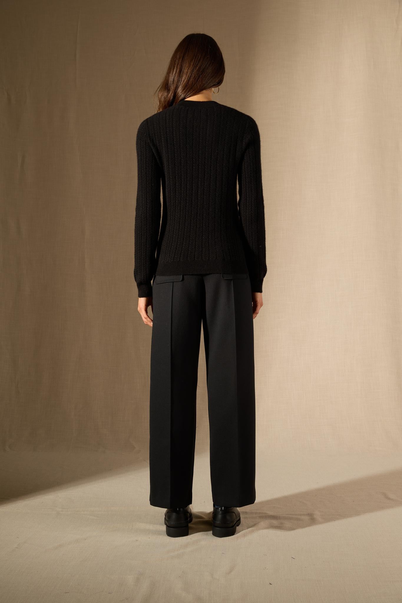 MAELLE pull col rond noir 100% cachemire