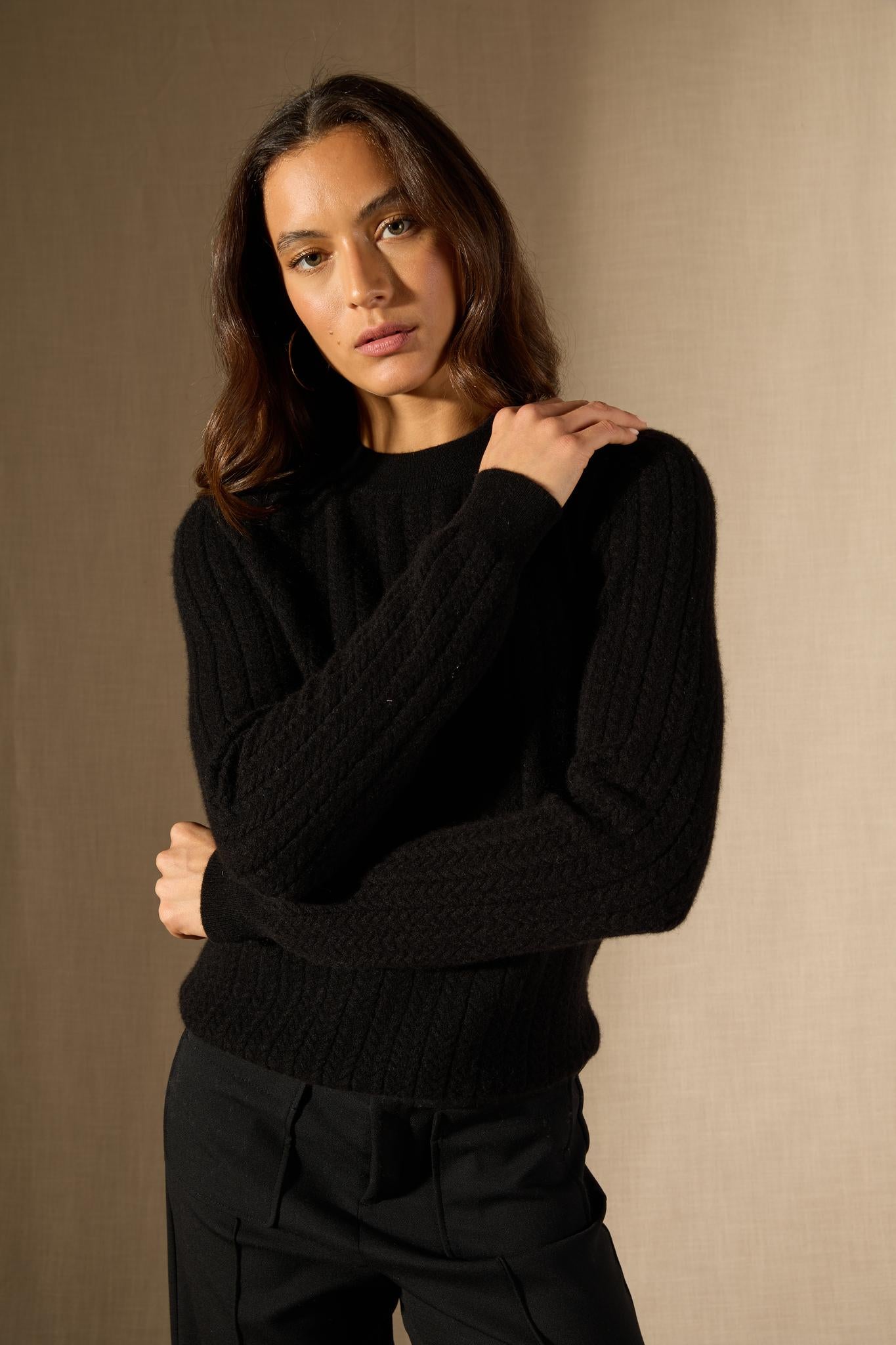 MAELLE pull col rond noir 100% cachemire
